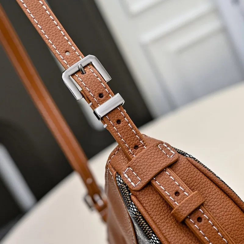 All Categories Official Website "Brand Women's Bags" Women's Bags 💙GOYARD 2026 New Goyard Crossbody Bag