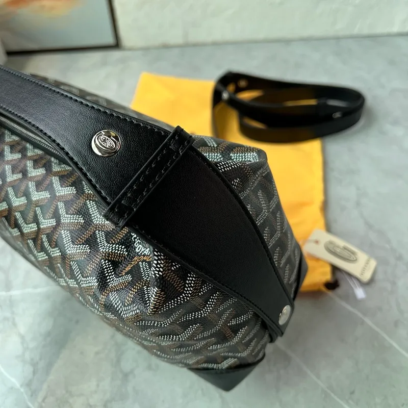 All Categories Official Website "Brand Women's Bags" Women's Bags 💙GOYARD 2026 New Goyard Crossbody Bag