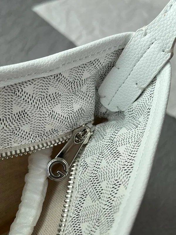 All Categories Official Website "Brand Women's Bags" Women's Bags 💙GOYARD 2026 New Goyard Underarm Bag