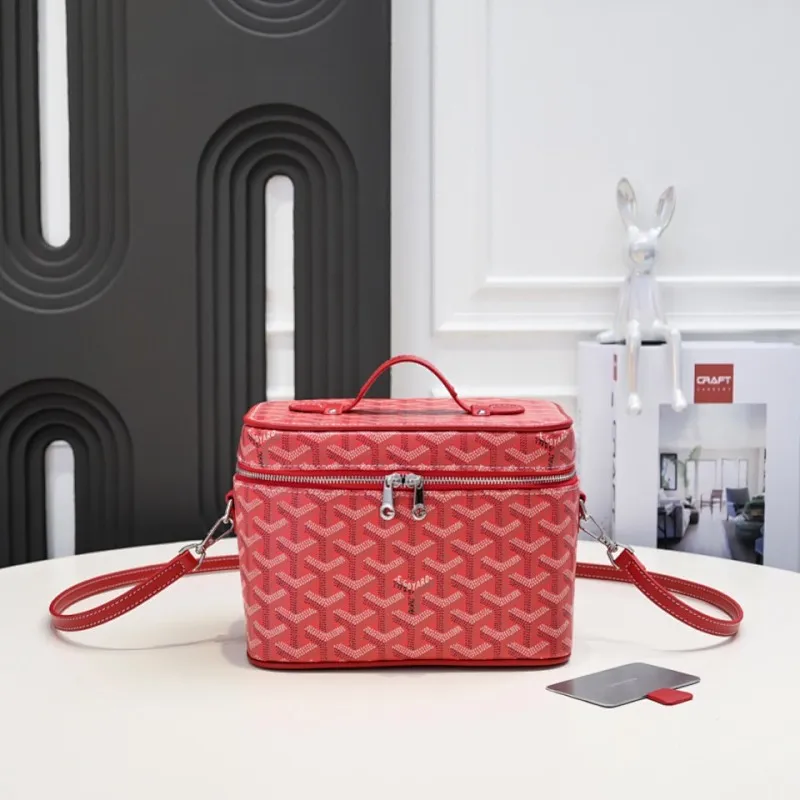 All Categories Official Website "Brand Women's Bags" Women's Bags 💙GOYARD 2026 New Goyard Cosmetic Bag
