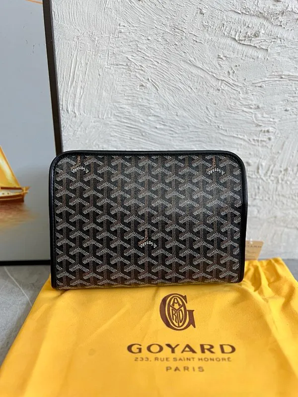 All categories Official website "Brand Women's Bags" Women's Bags 💙GOYARD 2025 new GOYARD toiletry bag