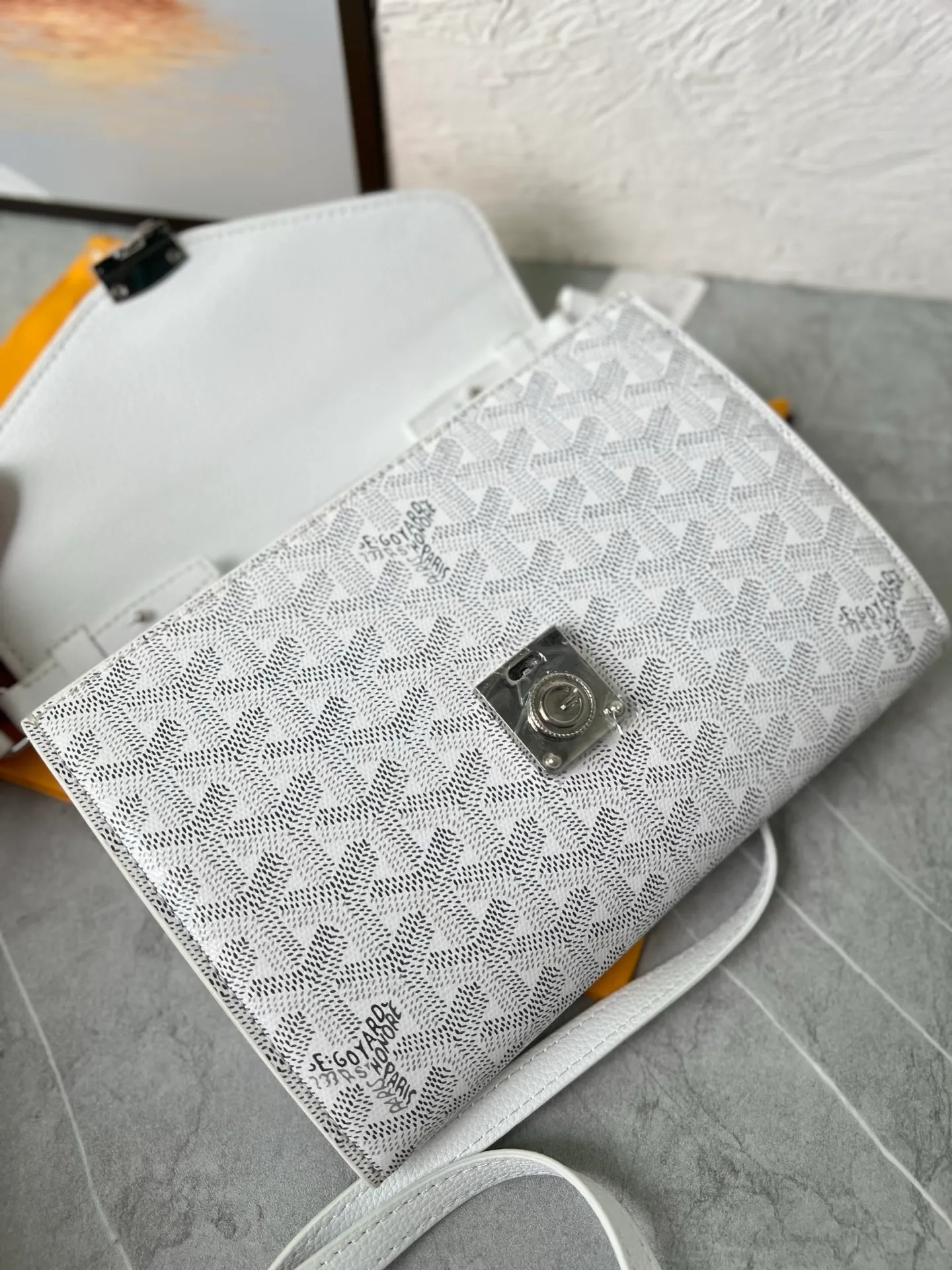 All Categories Official Website "Brand Women's Bags" Women's Bags 💙GOYARD 2025 New GOYARD Crossbody Bag