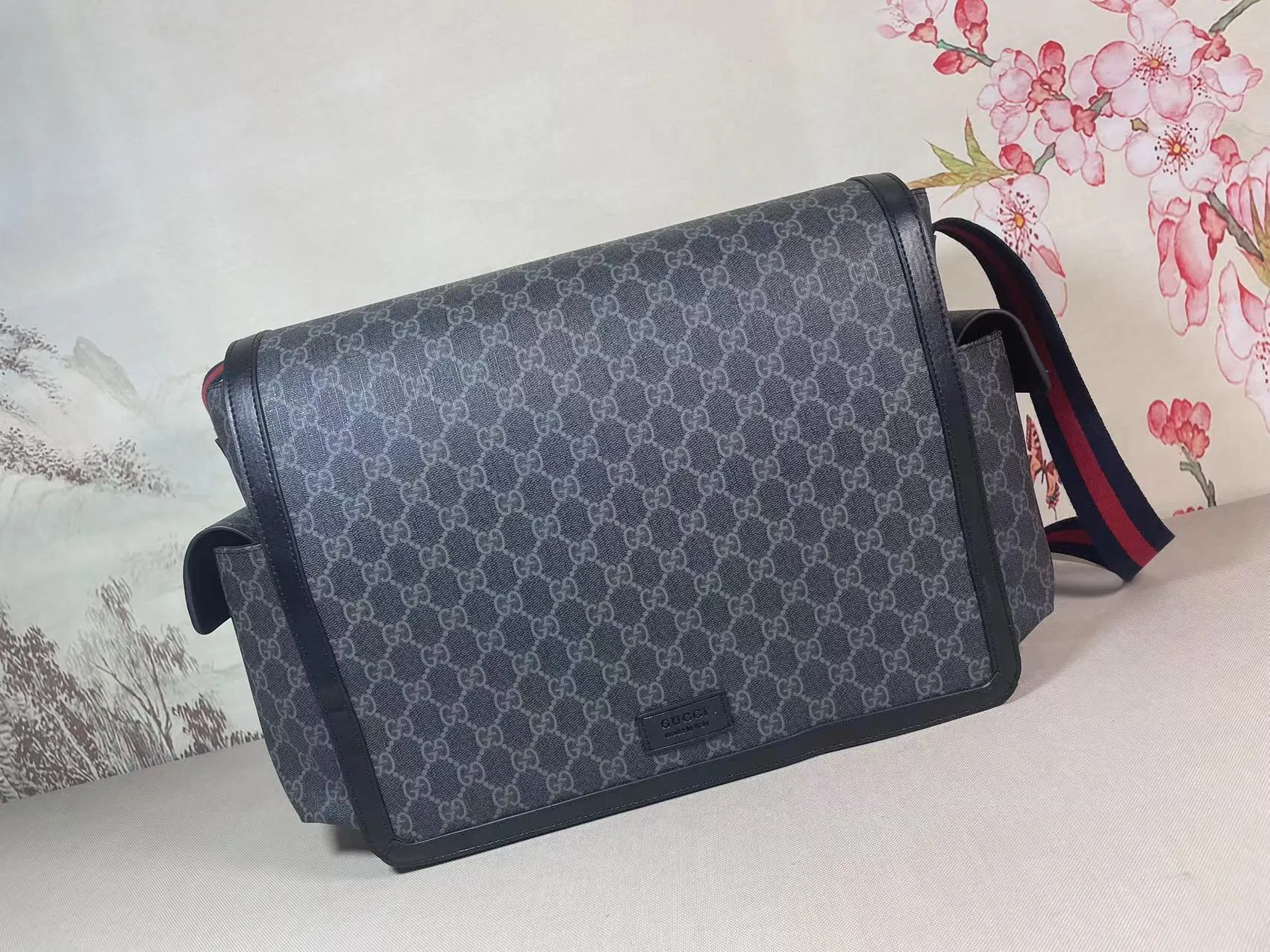 All categories 💚 Top version men’s bags 💚 GUCCI 2025 official website new GUCCI crossbody bag