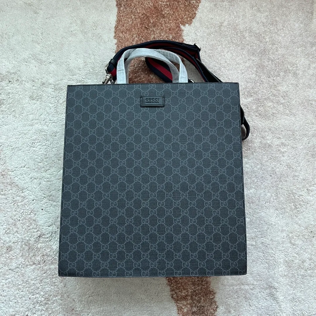 All categories 💚 Top version men’s bags 💚 GUCCI 2023 new GUCCI crossbody bag
