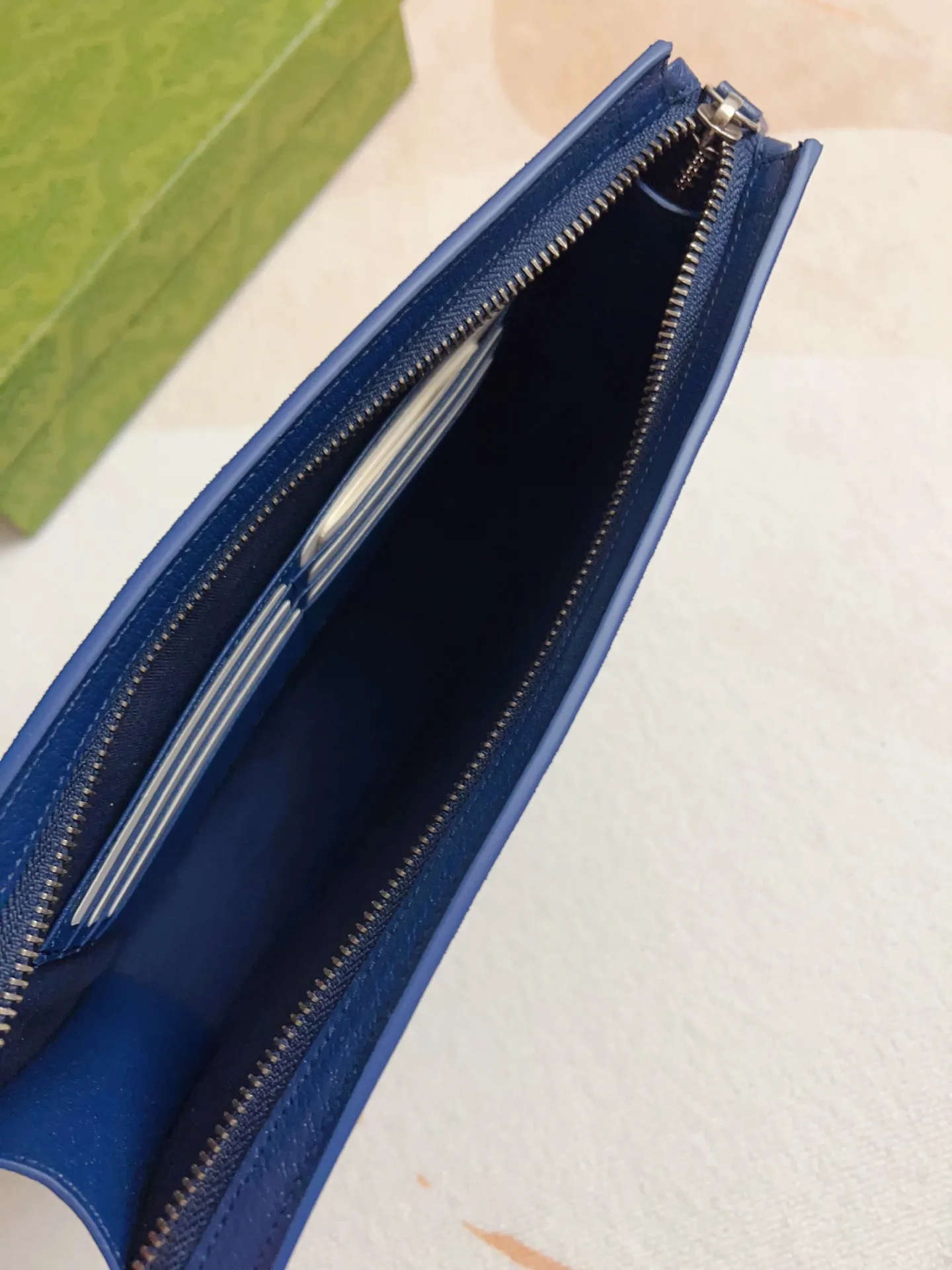 💰620 🇭🇺🇭🇺Counter quality, top original goods, series clutch bag, 🧬🧬 detachable wrist strap, 🧬🧬black PVC blue shipping style number 768255 size 18X26X6🧬🧬