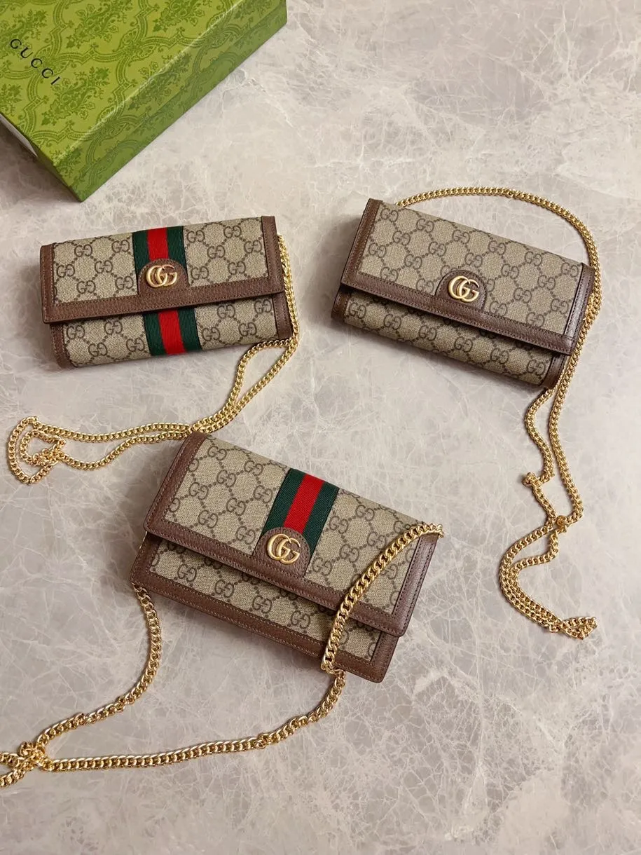 💰640🇭🇺🇭🇺The latest chain bag in the Ophidia series! 🍉🍉Fabric GG Supreme beige and brown cowhide leather finish, light gold Double G hardware! 🍉🍉Built-in small mirror, removable chain, 🍉🍉Model: 772309, size: 19x 10x 3cm (original product)