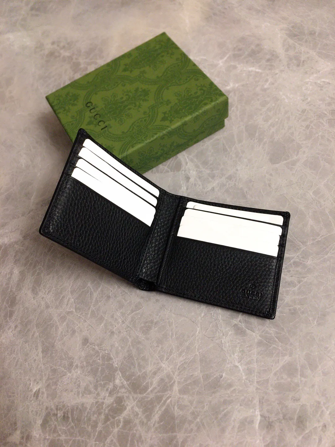 💰280 🇮🇹🇮🇹All the pictures above are in stock🗺🗺Be sure to do your best! 322114 original textured cowhide 🗺🗺 low-key and elegant, super stylish, fashionable 🗺🗺 black 🍻🍻 size 11~9cm
