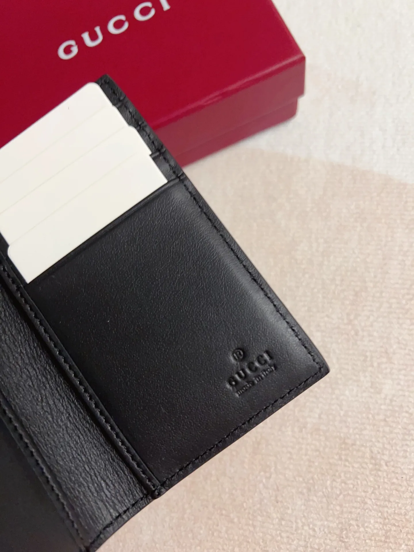 💰330 🇭🇺🇭🇺New GG Emblem series super soft pink embossed/full leather wallet! 💋💋Model: 835011, size: 12x7.5cm