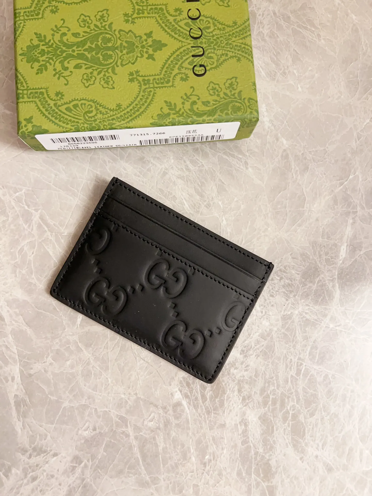 💰220🇭🇺🇭🇺gucci has launched a series of new men's models with original black rubber effect🎋🎋Model number: 771315, size: 11x6.8cm🎋🎋Counter quality, top original goods, real photos🎋🎋