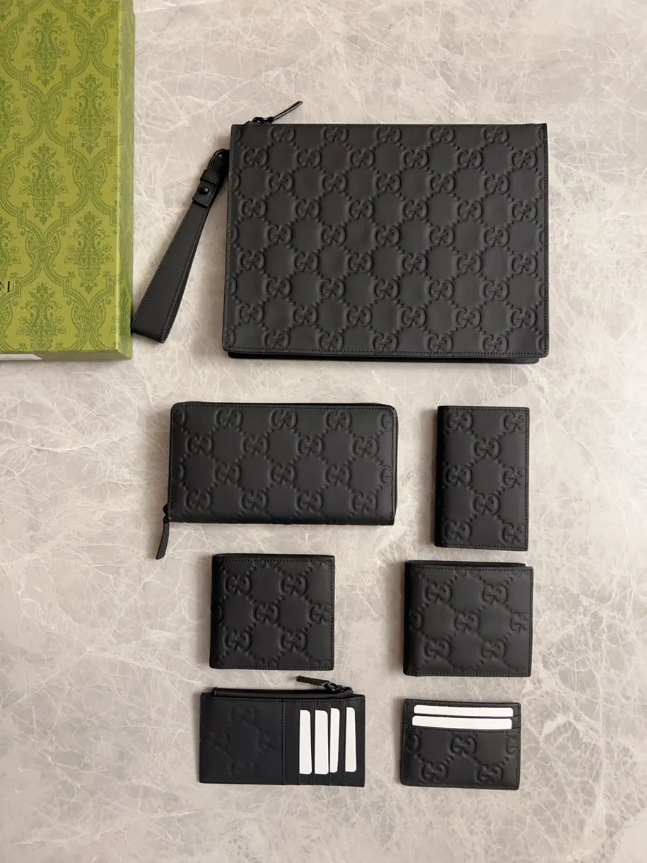💰220🇭🇺🇭🇺gucci has launched a series of new men's models with original black rubber effect🎋🎋Model number: 771315, size: 11x6.8cm🎋🎋Counter quality, top original goods, real photos🎋🎋