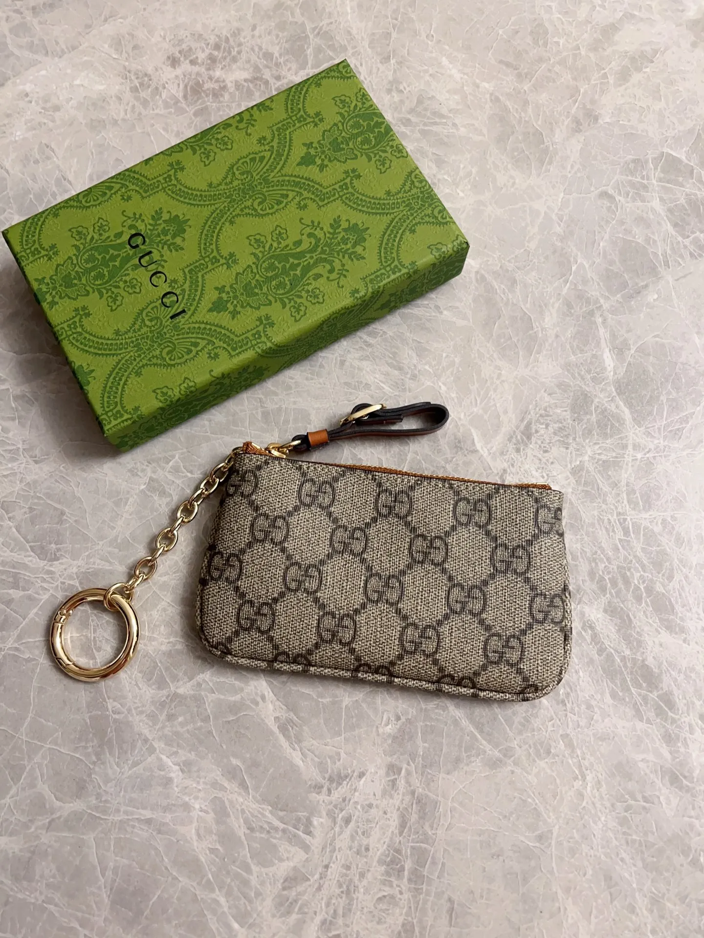 💰320 🇮🇹🇮🇹Gucci’s latest GG Supreme premium PVC with original cowhide small wallet/key bag/lipstick bag🌾🌾Model: 819113, size: 12×7.5cm