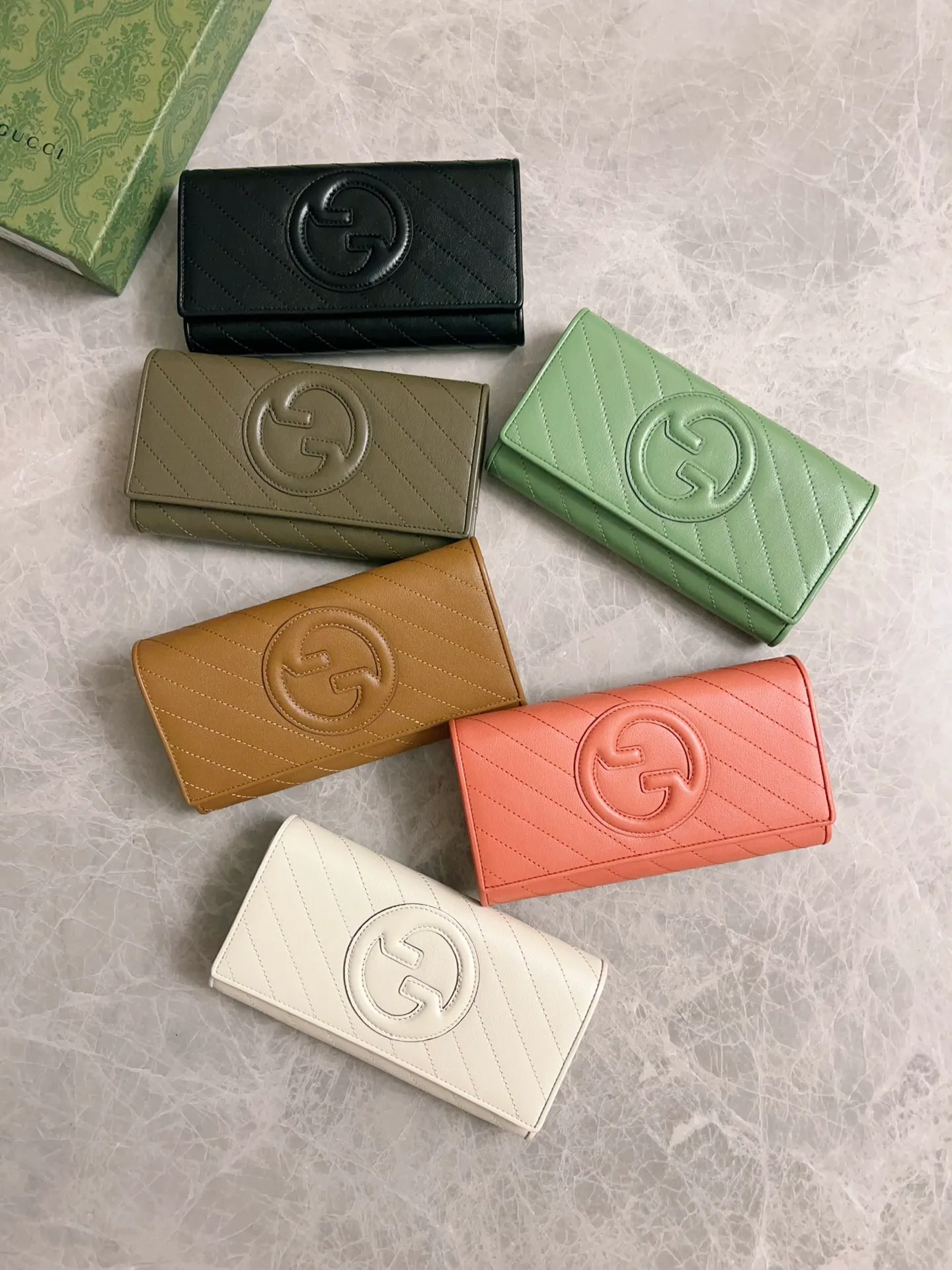 💰480🇭🇺🇭🇺Gucci Blondie series full zipper wallet Model: 760302 Size: 19.5x11x3cm (thick) Color: white, black, gray, brown, pink, green/original leather. Made in Italy