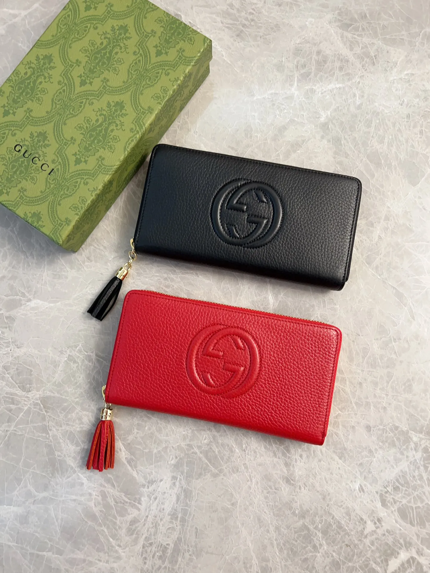 💰420 🇮🇹🇮🇹All the pictures above are in stock🗺🗺Be sure to do your best! ! Women's zipper wallet 308004 Original textured cowhide🗺🗺Original hardware, low-key and elegant, super stylish, fashionable 🗺🗺 Black and bright red🍻🍻Size 19.5-10-2.5
