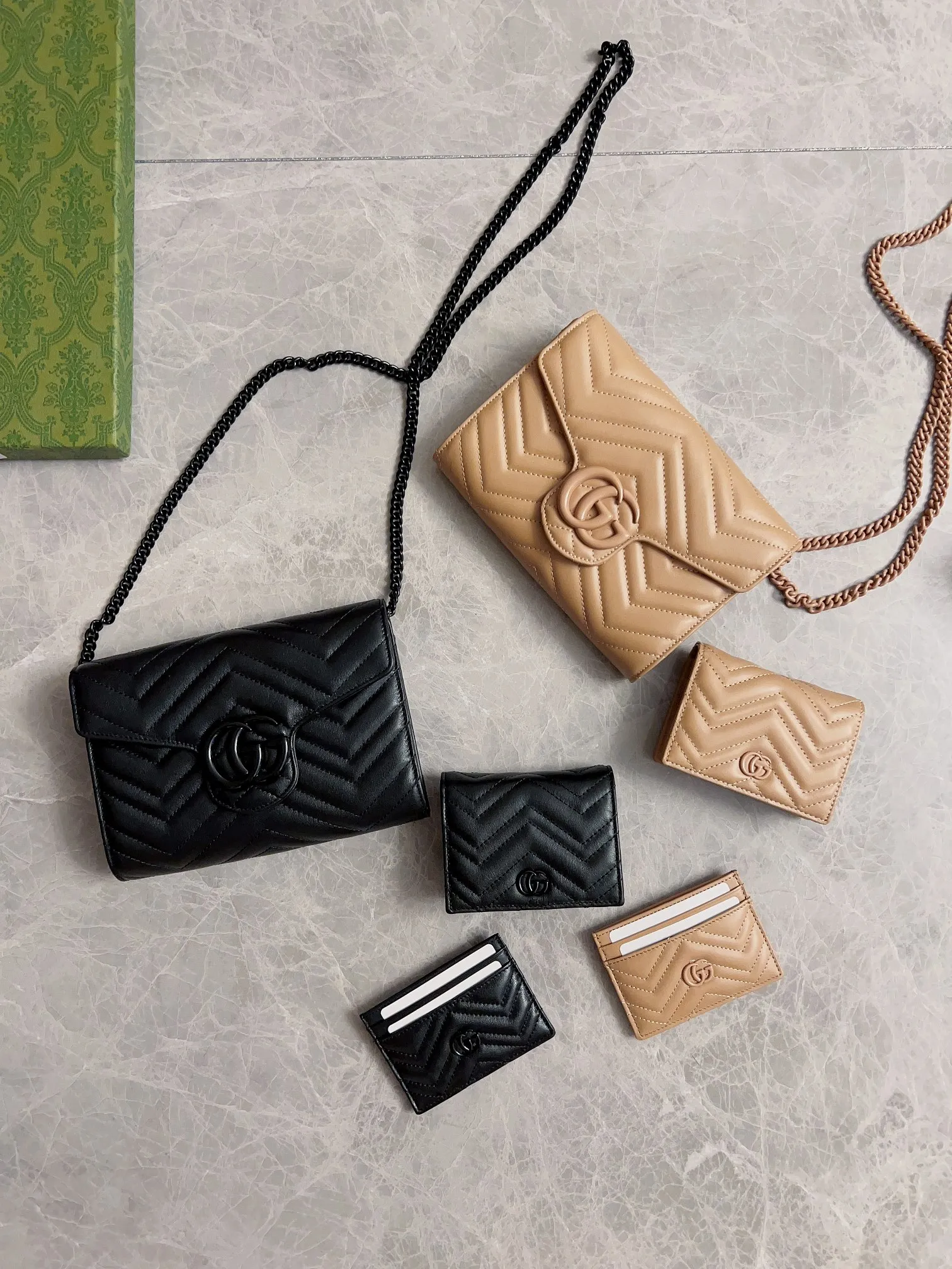💰350 🇮🇹🇮🇹Original new product on the market! (card holder ~ wallet) counter quality, top-quality original goods, real photos! Style No. 466492 Rose Beige~🎈🎈🎈Dimensions: Width 11X Height 8X Side Width 3, 👏👏👏 Shipped