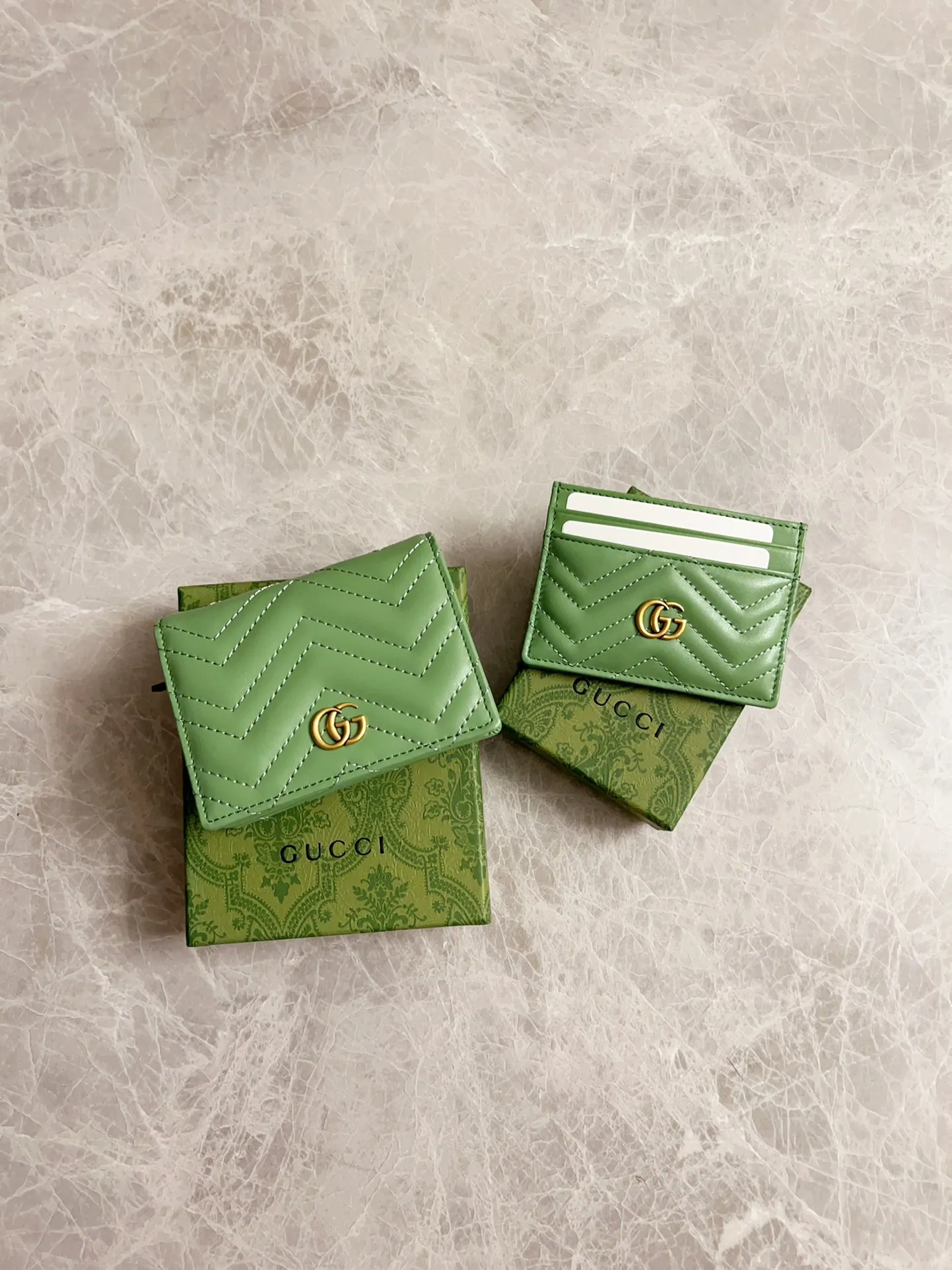 💰350🇮🇹🇮🇹Gucci’s latest avocado green🥑🥑～Counter quality, top-quality original goods, real photos! 🥑🥑Model: 466492, size: width 11X height 8X side width 2.5. 🥑🥑