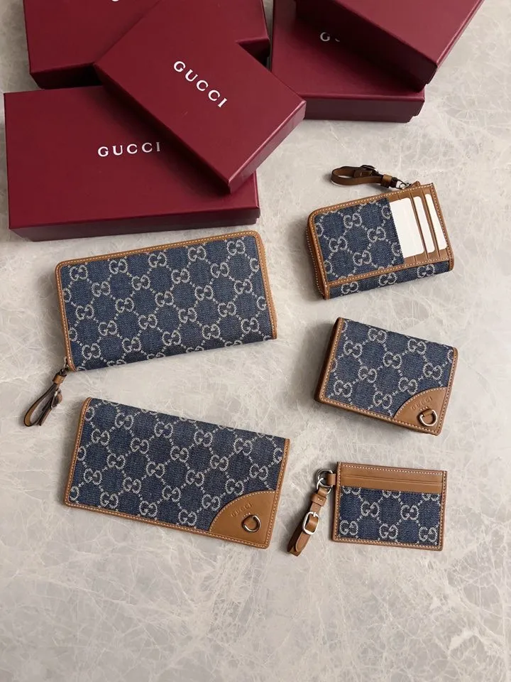 💰380 🇭🇺🇭🇺Original product! 🧽🧽jackie1961 denim denim series launches a new compact and noble style🧽🧽White hardware buckles and washed denim make the whole design exude elegance and timelessness🧽🧽Exquisite and fashionable! 🧽🧽Model: 820692, size: 11x8.5x3cm, color: denim/brown leather