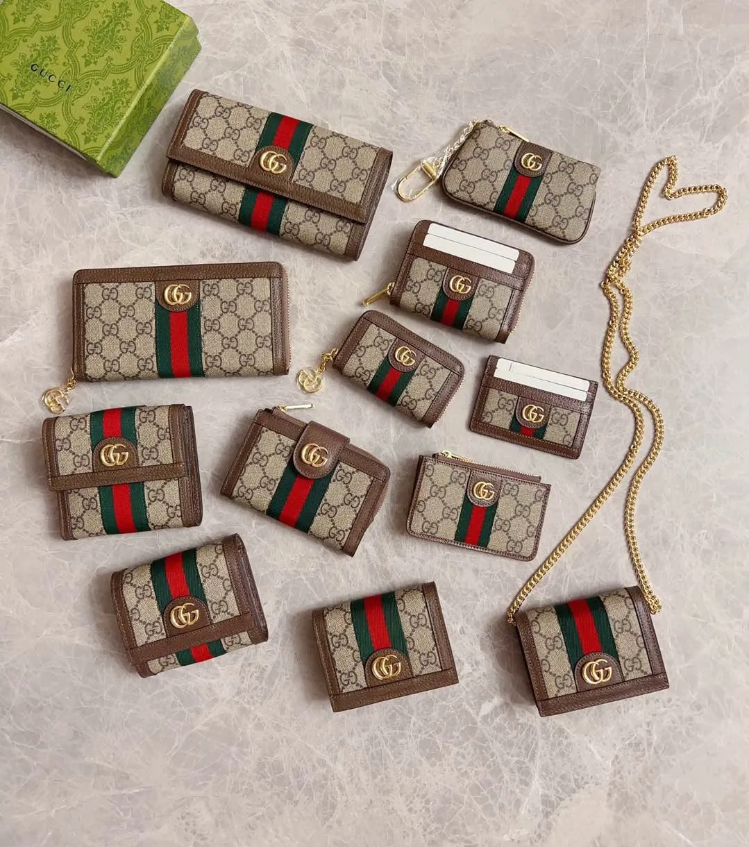 💰210 🇭🇺🇭🇺 The official website is synchronized with the new model! Ophidia series ~ small card holder 🏴 char holder 🏴 char holder 🏴 char holder 🏴 char holder using GG Supreme high-grade PVC fabric🏴‍awncharnbar 🏴awngatha