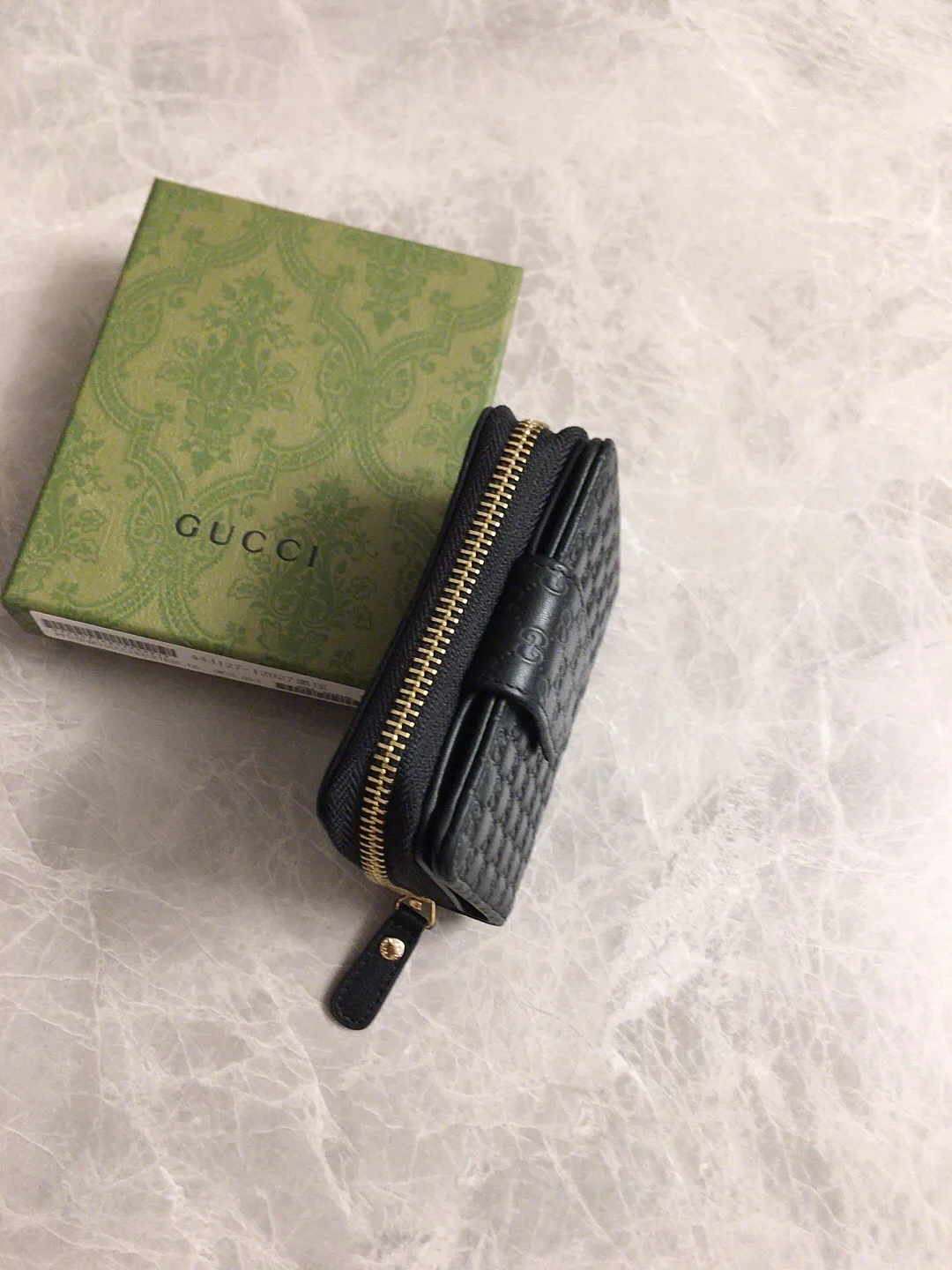 💰390🇭🇺🇭🇺Gucci’s latest 3-fold zipper small wallet ~ original leather-pressed small G🎡🎡No matter the materials, workmanship, logo, stamping, wiring, every detail will fully express the wonderful connotation of *10*3cm Color: black, peony red, pink, exquisite 3 colors