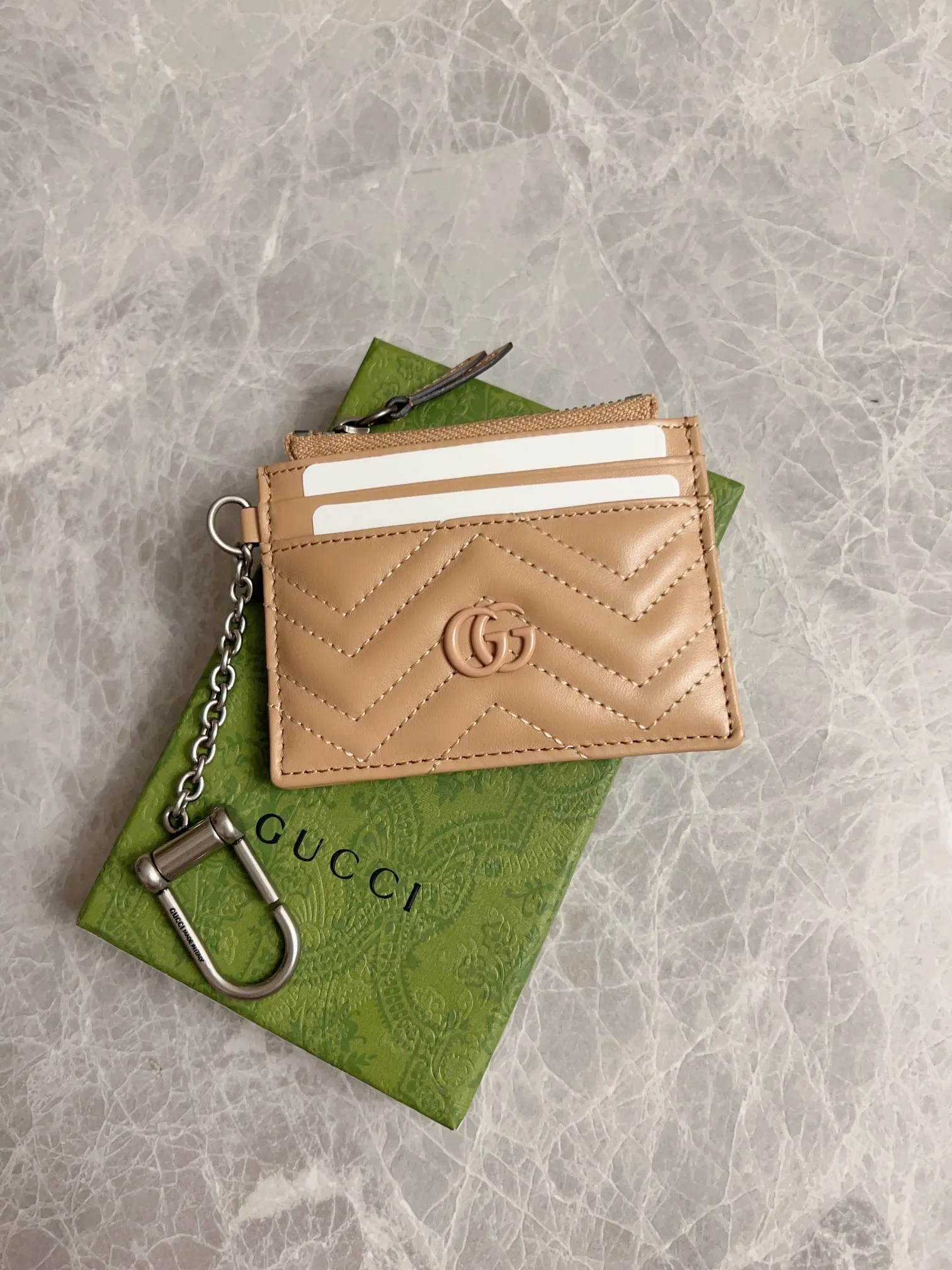 💰350🇮🇹🇮🇹Original new products are on the market! (Card holder) Counter quality, top-quality original goods, real photos! Style No.: 627064 Rose Beige~🎈🎈🎈Size: Width 10 X Height 7.5x1👏👏👏 Shipped
