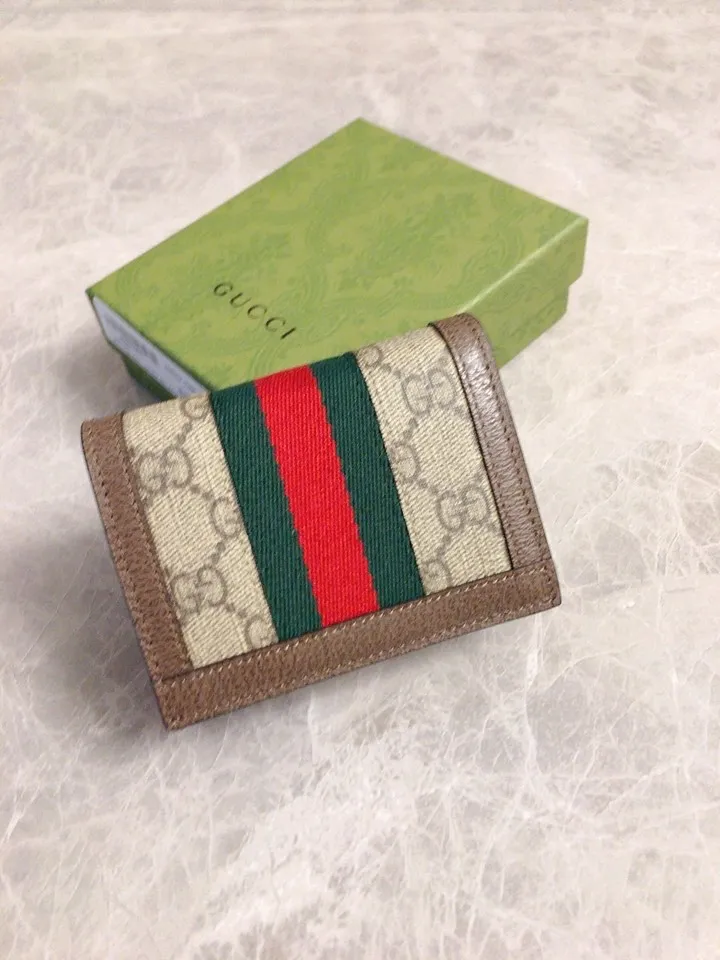💰330 🇭🇺🇭🇺 The official website is synchronized with the new model! Ophidia series ~ short card holder/wallet, 🏴 char holder/wallet, 🏴 awning Supreme high-grade PVC fabric🏴‍awncharnbar 🏴awngatha