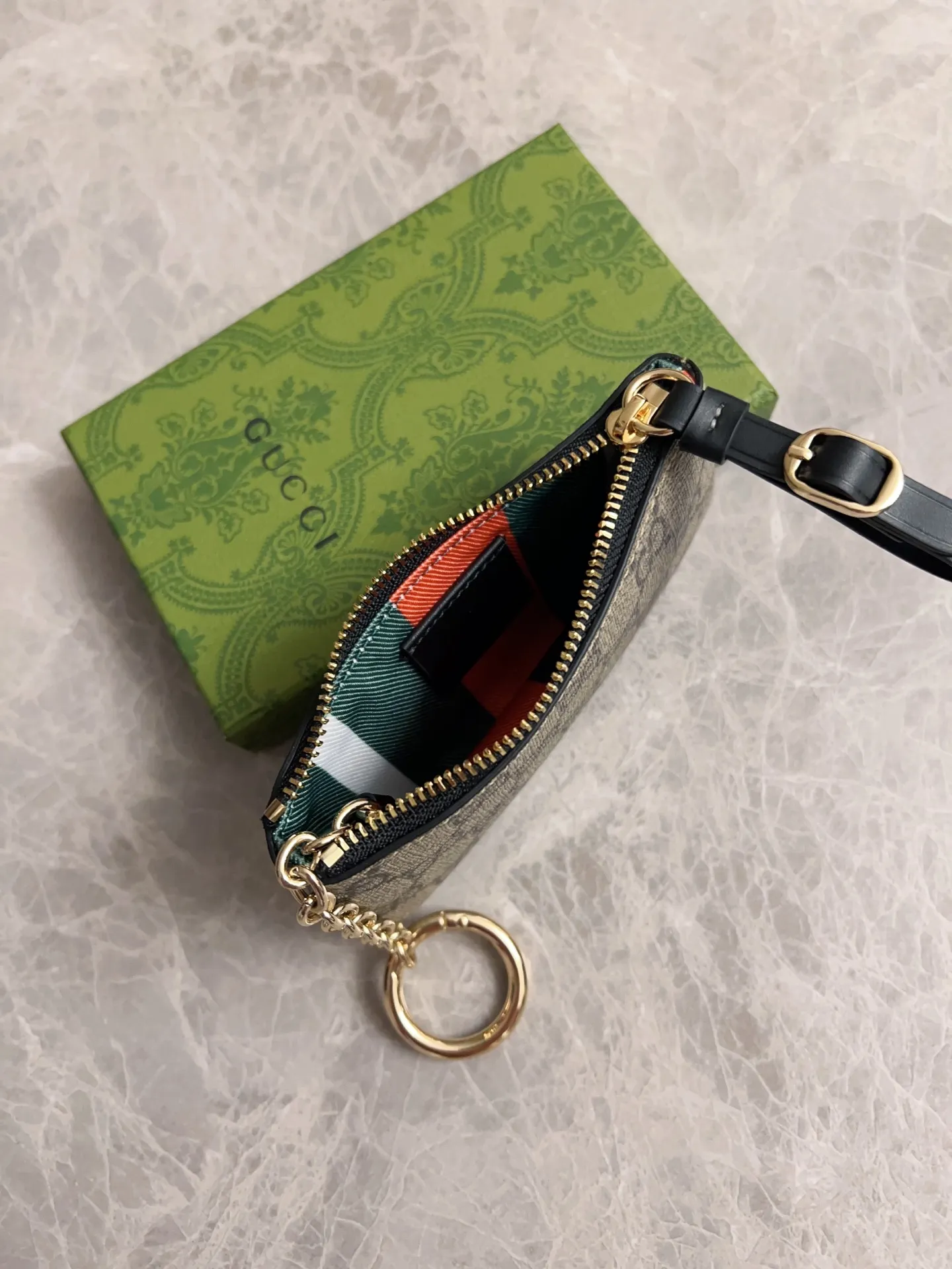 💰320 🇮🇹🇮🇹Gucci’s latest GG Supreme premium PVC with original cowhide small wallet/key bag/lipstick bag🌾🌾Model: 819113, size: 12×7.5cm