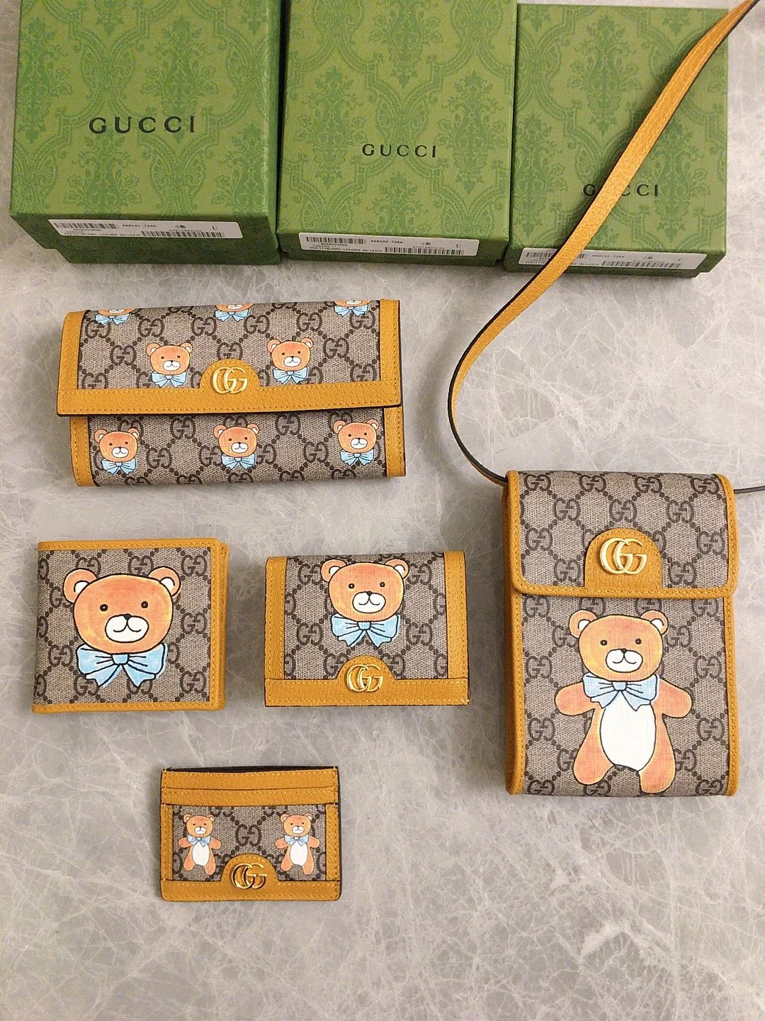 💰230🇭🇺🇭🇺GUCCI KAI Kim Jong-in Joint Bear Series🍃🍃 Small Card Holder🍃🍃Model: 660512, Size: 10x7cm, 🍃🍃Produced in original leather!