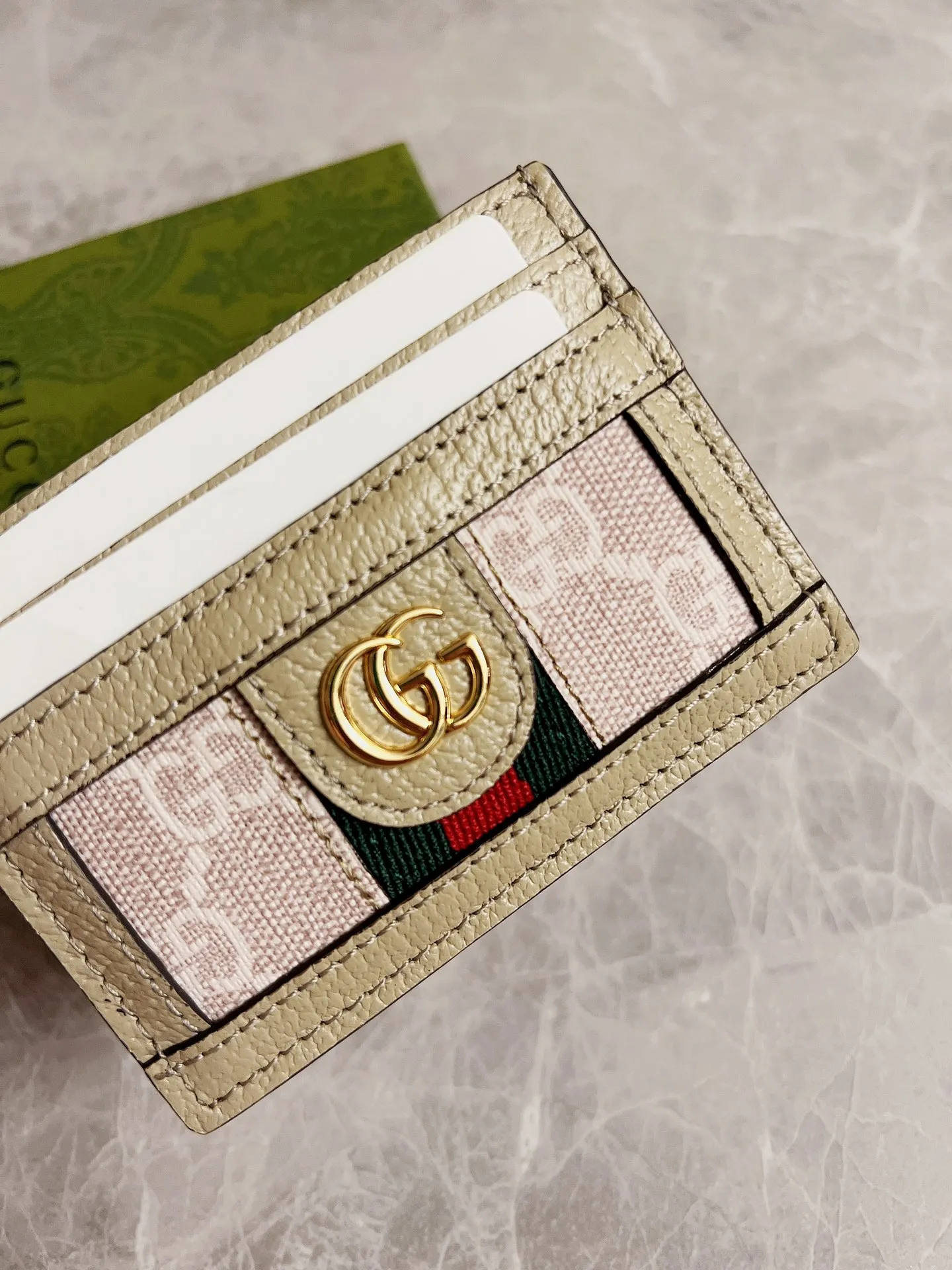 💰210🇭🇺🇭🇺 The official website is synchronized with the new model! Ophidia series ~ small card holder 🏴 char holder 🏴 char holder 🏴 char holder 🏴 char holder using GG Supreme high-grade PVC fabric🏴‍awncharnbar 🏴　　　　🏴Nicola