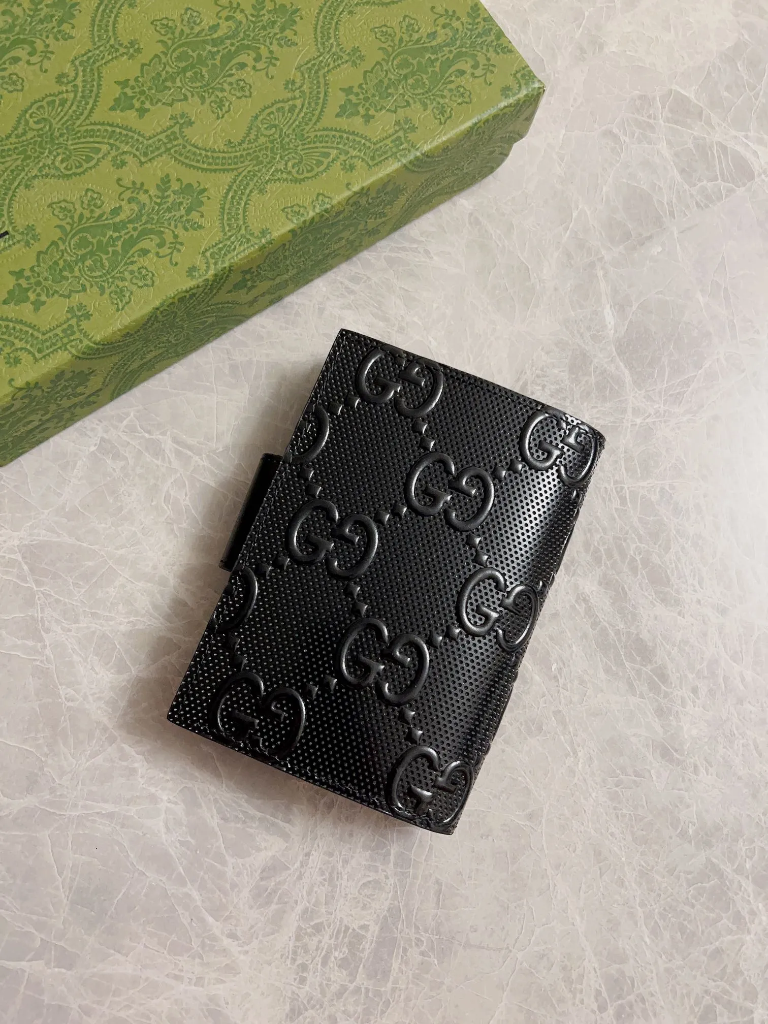 💰360 real shots! Passport holder model number 724562 grams ~ 🎈🎈🎈 size: width 10.5x height 14.5, 🎉🎉🎉 shipped!