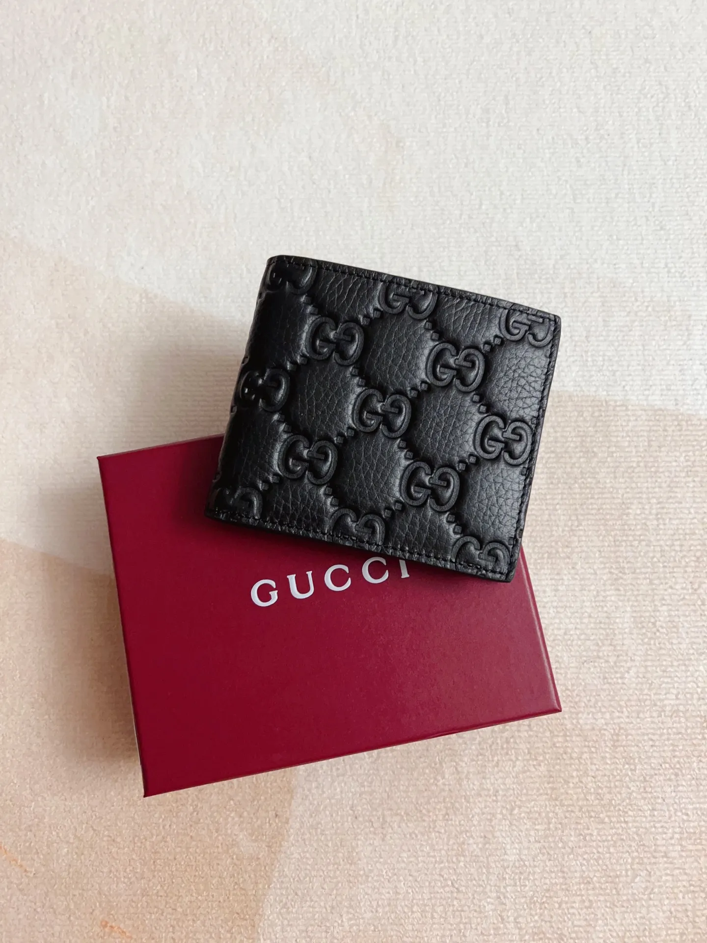 💰320🇭🇺🇭🇺New GG Emblem series super soft pink embossed/full leather wallet! 💋💋Model: 835001, size: 11x9cm
