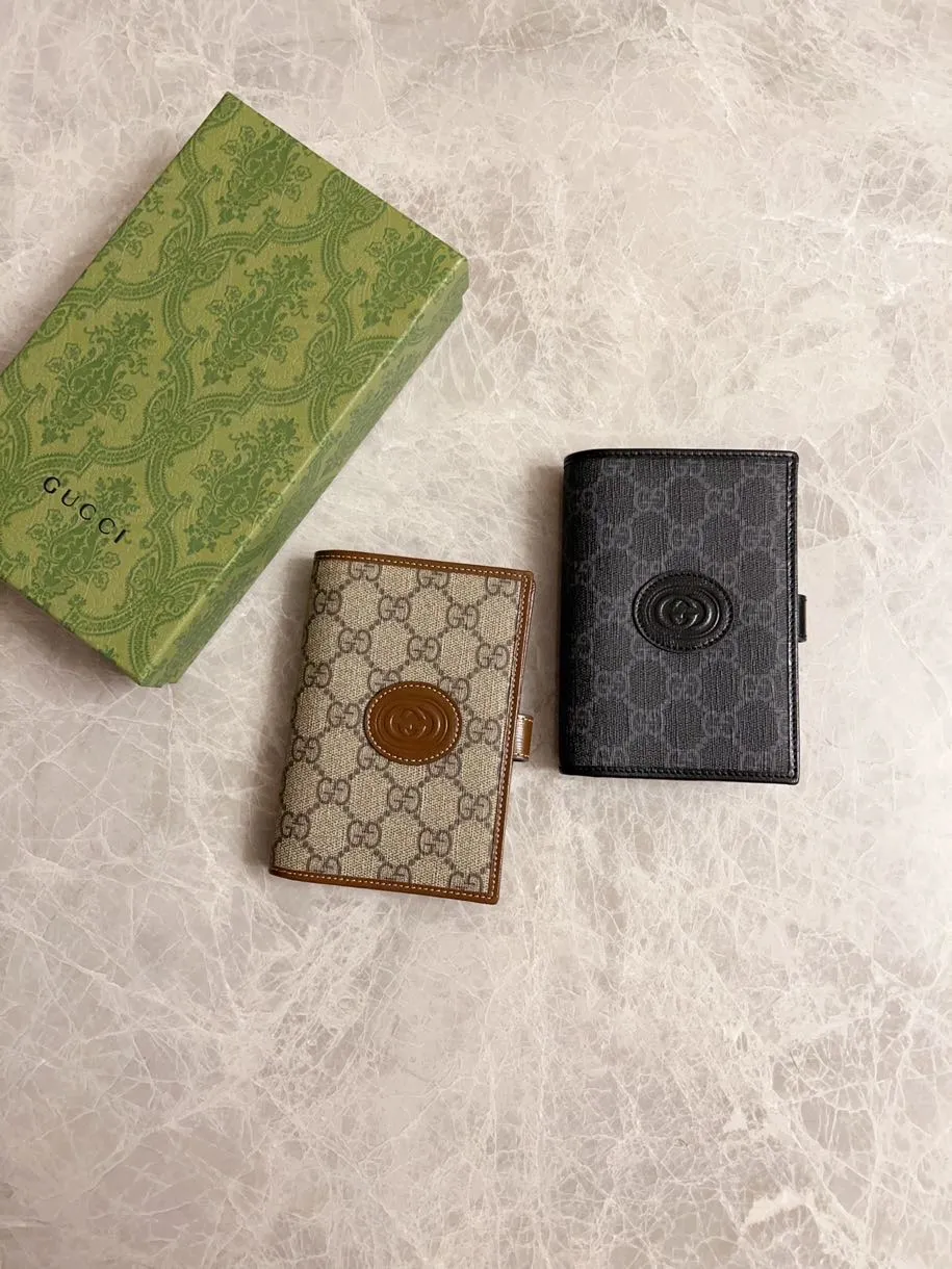 Passport holder brown PVC black PVC 724562