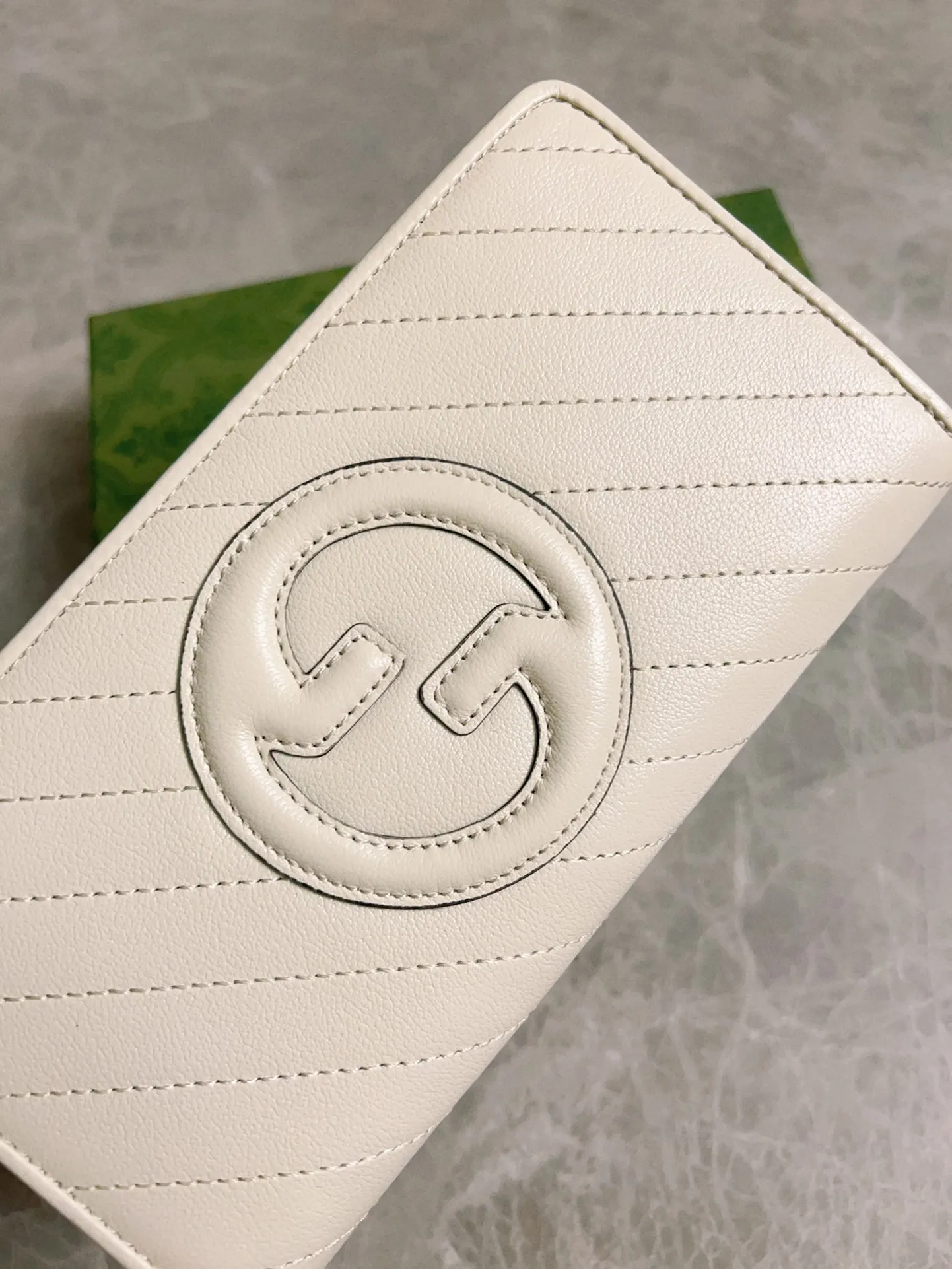 💰480🇭🇺🇭🇺Gucci Blondie series full zipper wallet Model: 760312 Size: 11 (length) x 19.5 (width) x 3cm (thickness) Color: white/original leather. Made in Italy