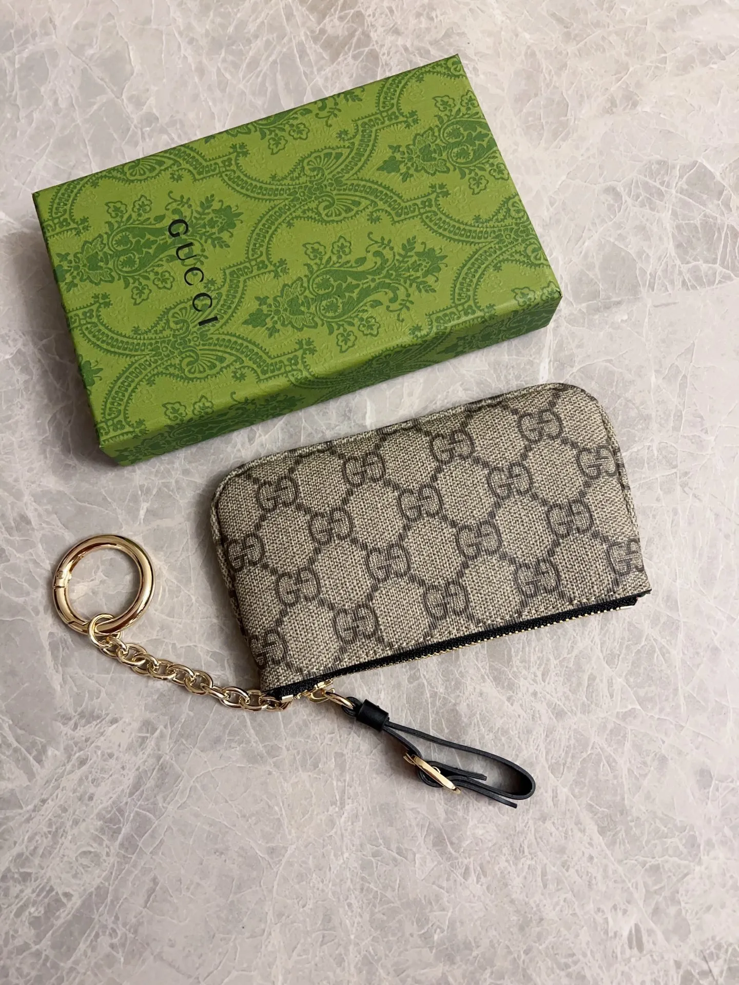 💰340🇮🇹🇮🇹Gucci’s latest GG Supreme premium PVC with original cowhide small wallet/key bag/lipstick bag🌾🌾Model: 819113, size: 12×7.5cm