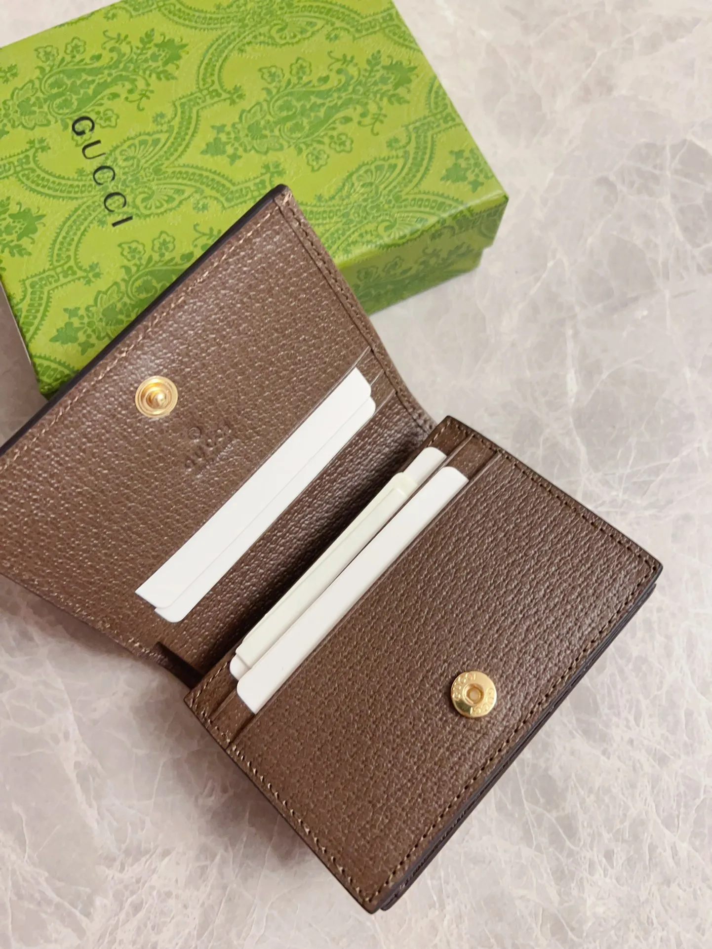 💰360 🇭🇺🇭🇺 official website synchronizes new styles! Ophidia series ~ short card holder/wallet, 🏴 char holder/wallet, 🏴 awning Supreme high-grade PVC fabric🏴‍charncharnchart, refined from classic works! 🏴awngatha
