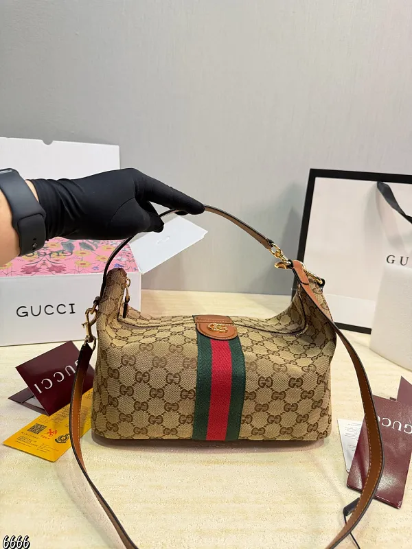 All Categories Official Website "Brand Women's Bags" Women's Bags 💙 GUCCI 2026 New GUCCI Crossbody Bag