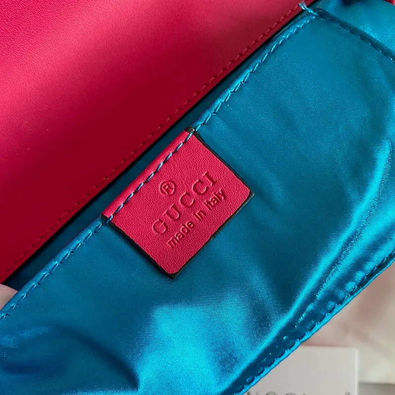 All categories Official website "Brand Women's Bags" Women's Bags 💙 GUCCI 2022 official new Gucci crossbody bag wholesale Original order quality 58002000 Size: 22-13-6Cm