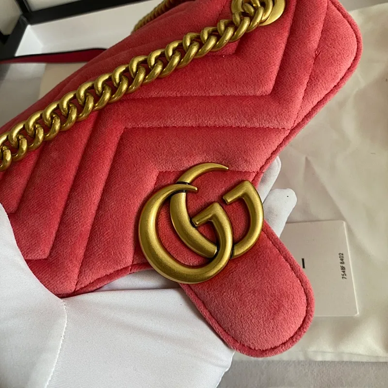All categories Official website "Brand Women's Bags" Women's Bags 💙 GUCCI 2022 official new Gucci crossbody bag wholesale Original order quality 58002000 Size: 22-13-6Cm