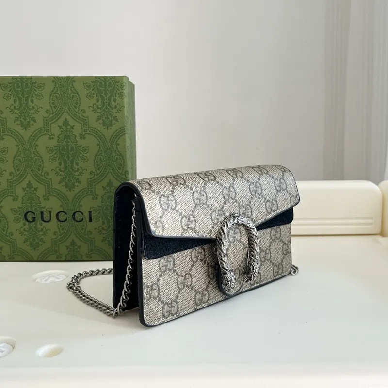 All categories Official website "Brand Women's Bags" Women's Bags 💙 GUCCI 2024 latest GUCCI crossbody bag