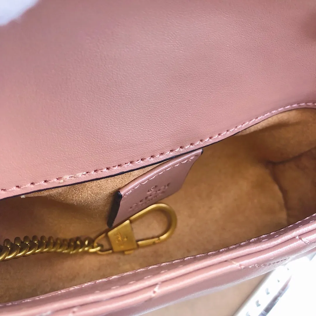 All categories Official website "Brand Women's Bags" Women's Bags 💙 GUCCI Fine imitation Gucci, high imitation Gucci bags, Gucci crossbody bags, 2022 official latest version Gucci crossbody bags, Gucci bag factory, recommended bags, size: 16.5-10.2-5.1CM