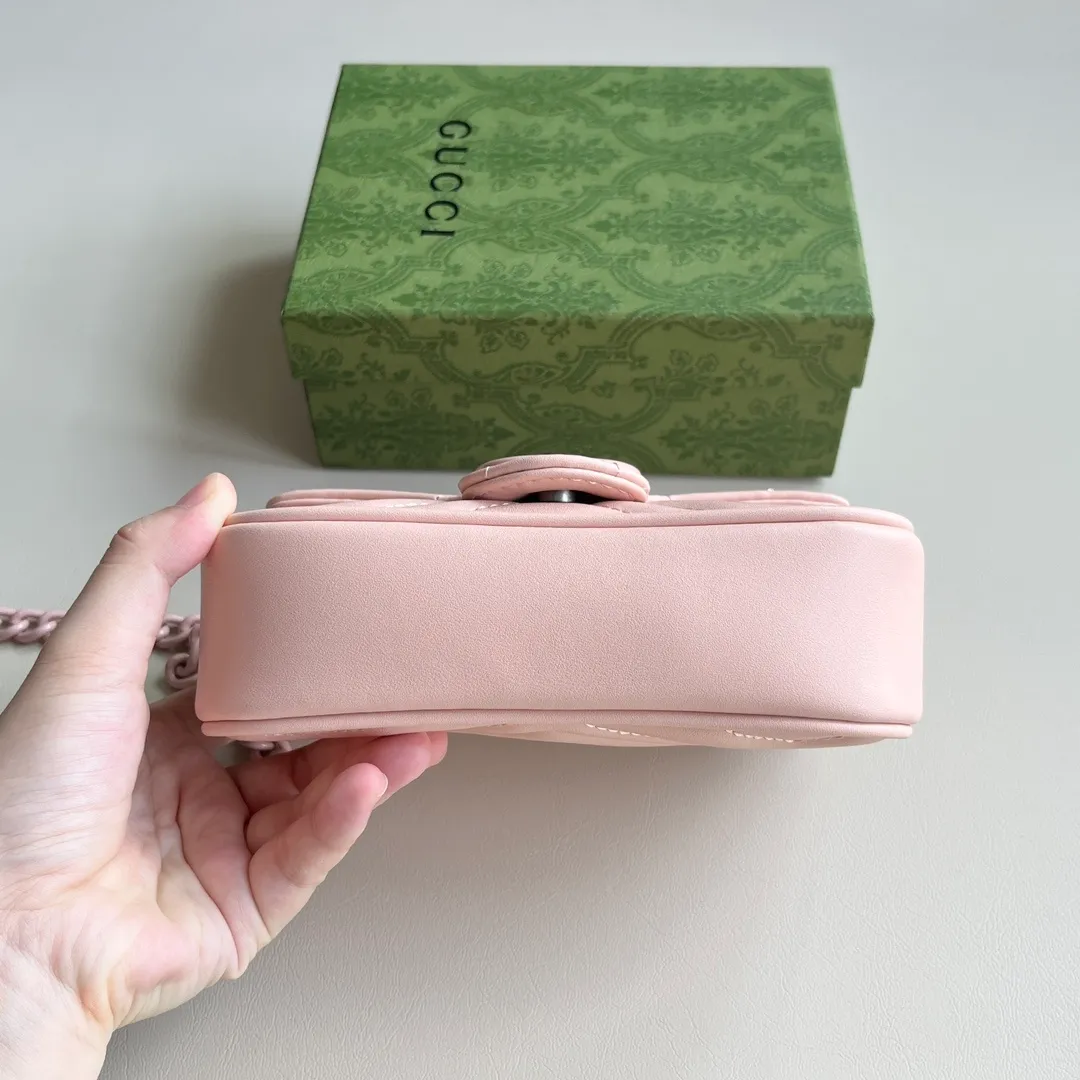 All categories Official website "Brand Women's Bags" Women's Bags 💙 GUCCI 2024 latest GUCCI crossbody bag