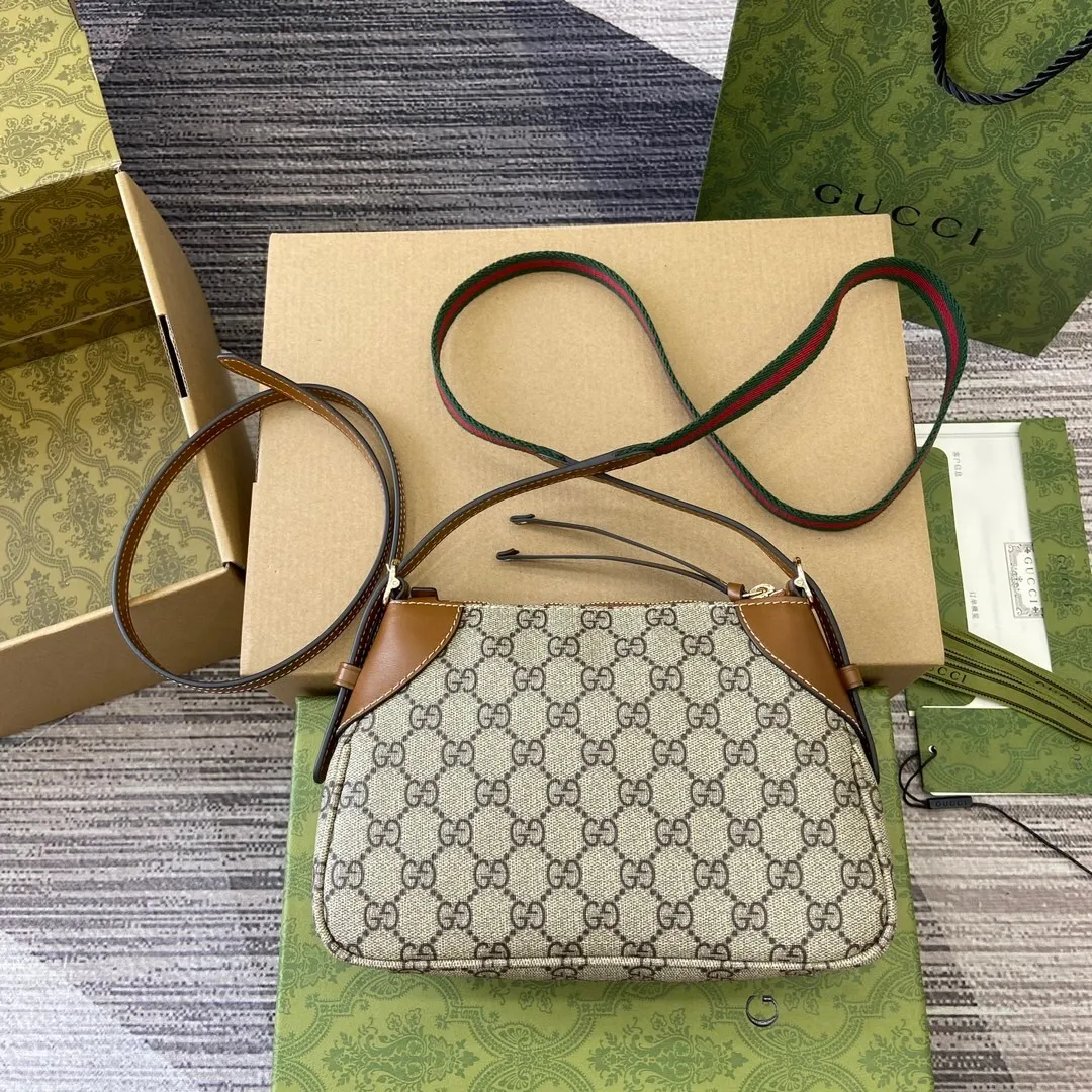 All Categories Official Website "Brand Women's Bags" Women's Bags 💙 GUCCI 2025 New GUCCI Crossbody Bag
