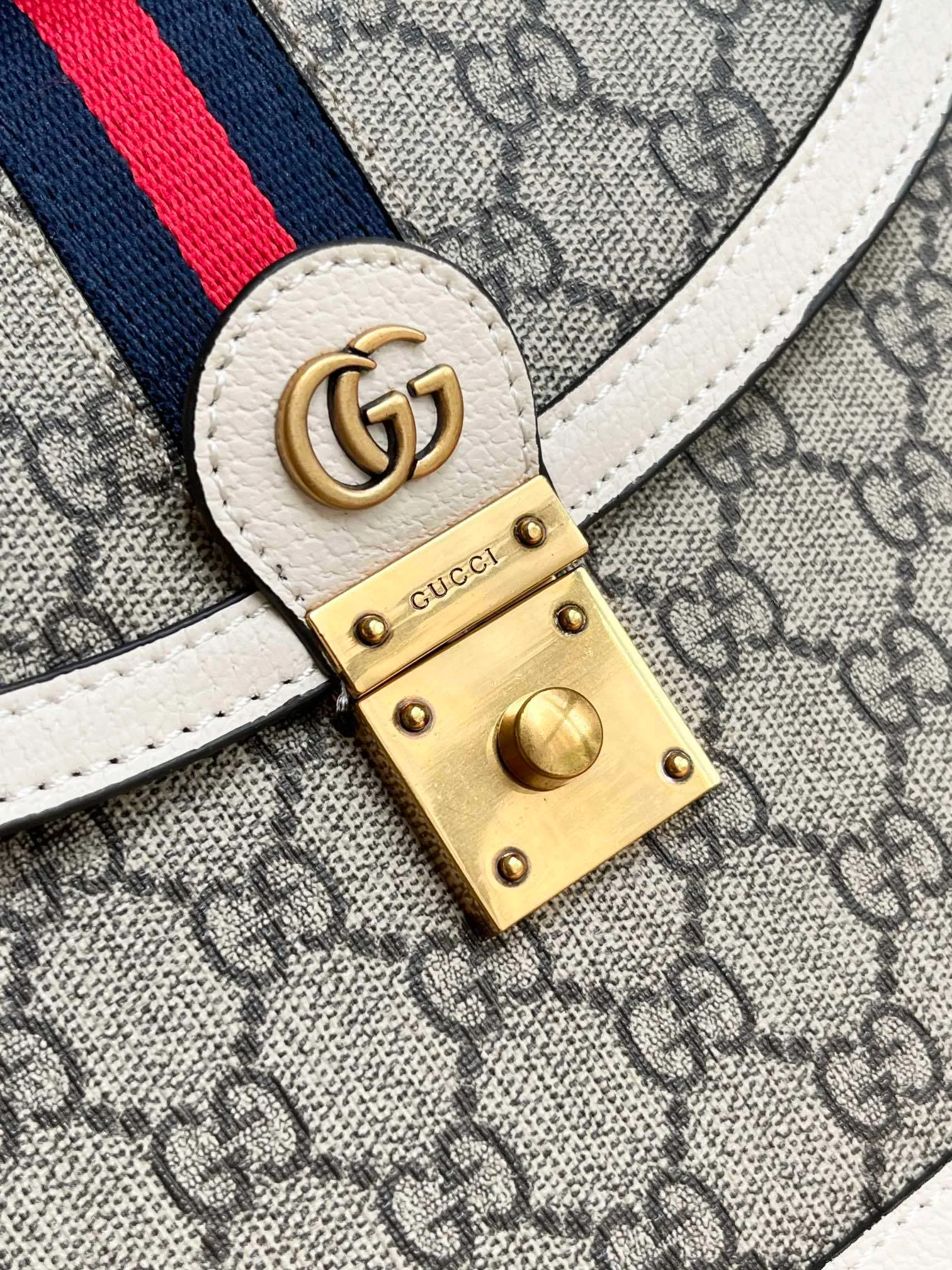 All Categories Official Website "Brand Women's Bags" Women's Bags 💙 GUCCI 2026 New GUCCI Crossbody Bag