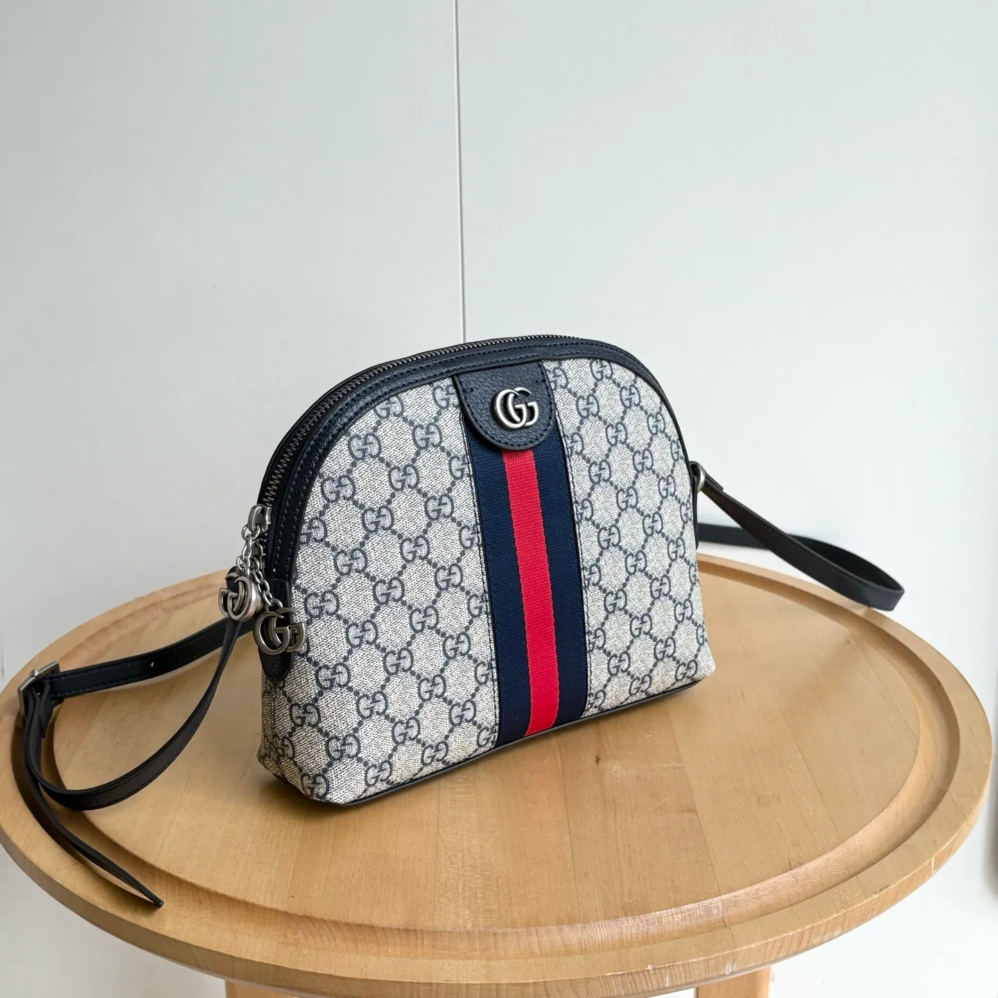 All Categories Official Website "Brand Women's Bags" Women's Bags 💙 GUCCI 2026 New GUCCI Crossbody Bag
