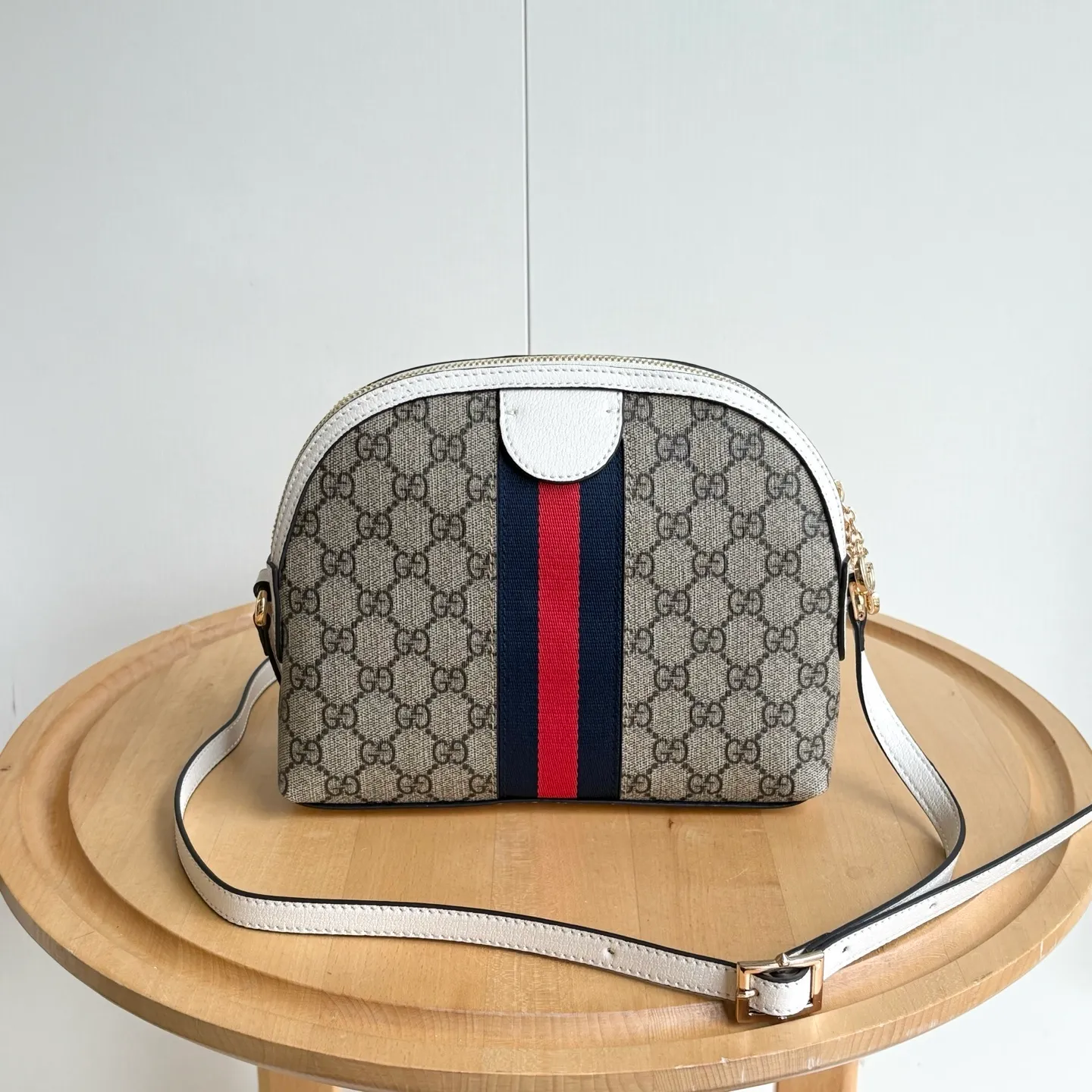 All Categories Official Website "Brand Women's Bags" Women's Bags 💙 GUCCI 2026 New GUCCI Crossbody Bag