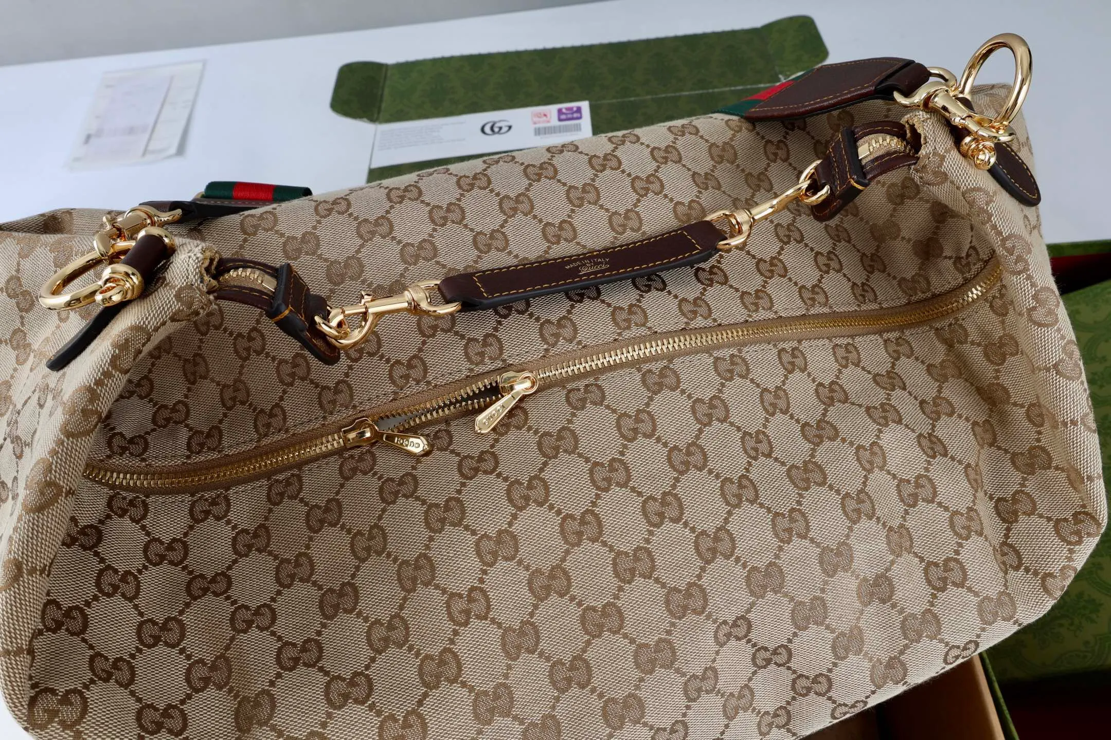 All categories Official website "Brand Women's Bags" Women's Bags 💙 GUCCI 2026 GUCCI new crossbody shoulder bag
