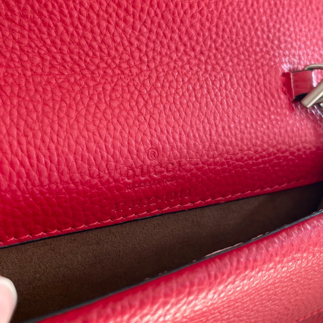 All categories Official website "Brand Women's Bags" Women's Bags 💙 GUCCI 2024 latest GUCCI crossbody bag
