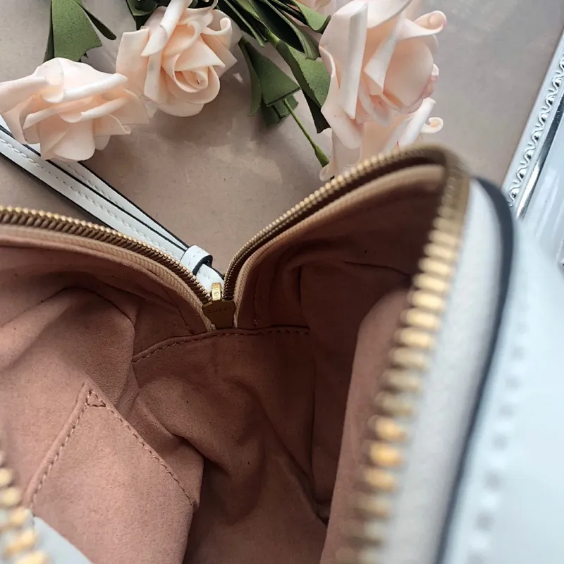 All categories Official website "Brand Women's Bags" Women's Bags 💙 GUCCI Fine imitation Gucci, high imitation Gucci bags, Gucci crossbody bags, 2022 official latest version Gucci crossbody bags, Gucci bag factory, recommended bags, size: 24-13-7CM