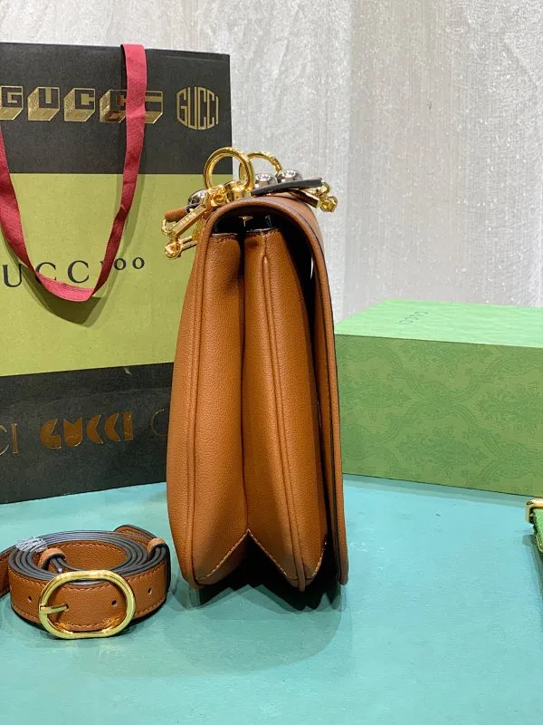 All categories Official website "Brand Women's Bags" Women's Bags 💙 GUCCI 2023 latest GUCCI crossbody bag