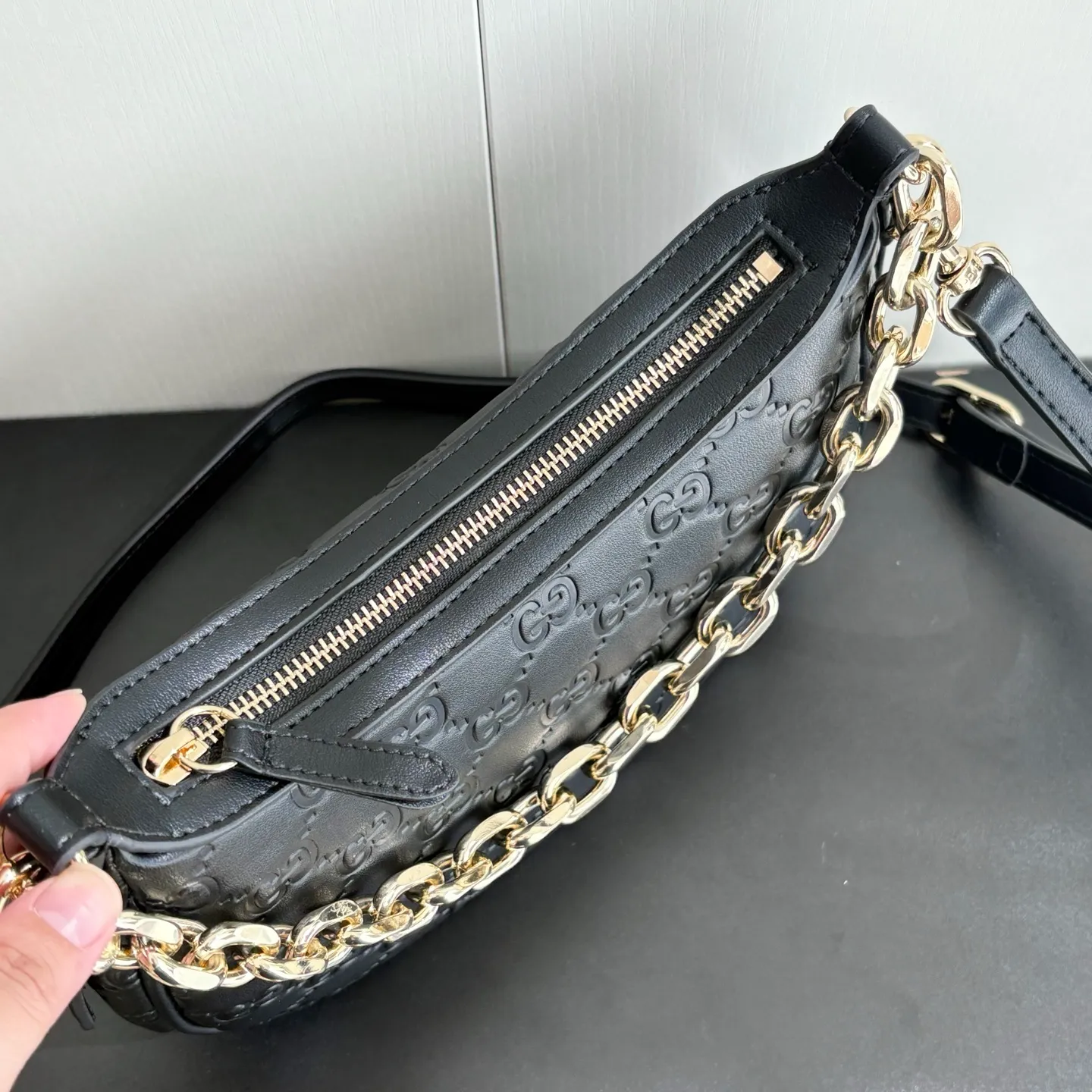 All Categories Official Website "Brand Women's Bags" Women's Bags 💙 GUCCI 2026 New GUCCI Crossbody Bag