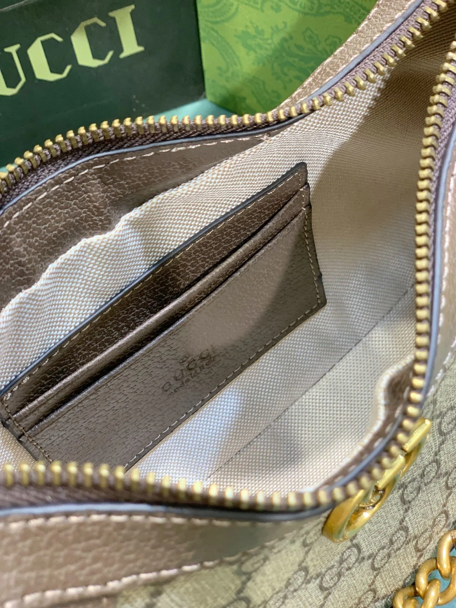 All categories Official website "Brand Women's Bags" Women's Bags 💙 GUCCI 2024 latest GUCCI crossbody bag