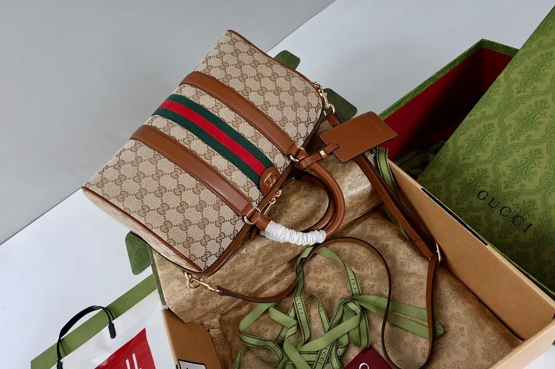 All categories Official website "Brand Women's Bags" Women's Bags 💙 GUCCI 2026 GUCCI new crossbody shoulder bag